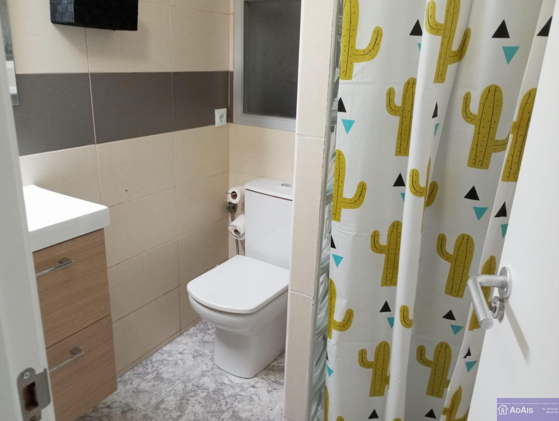 For rent of room in Gandia