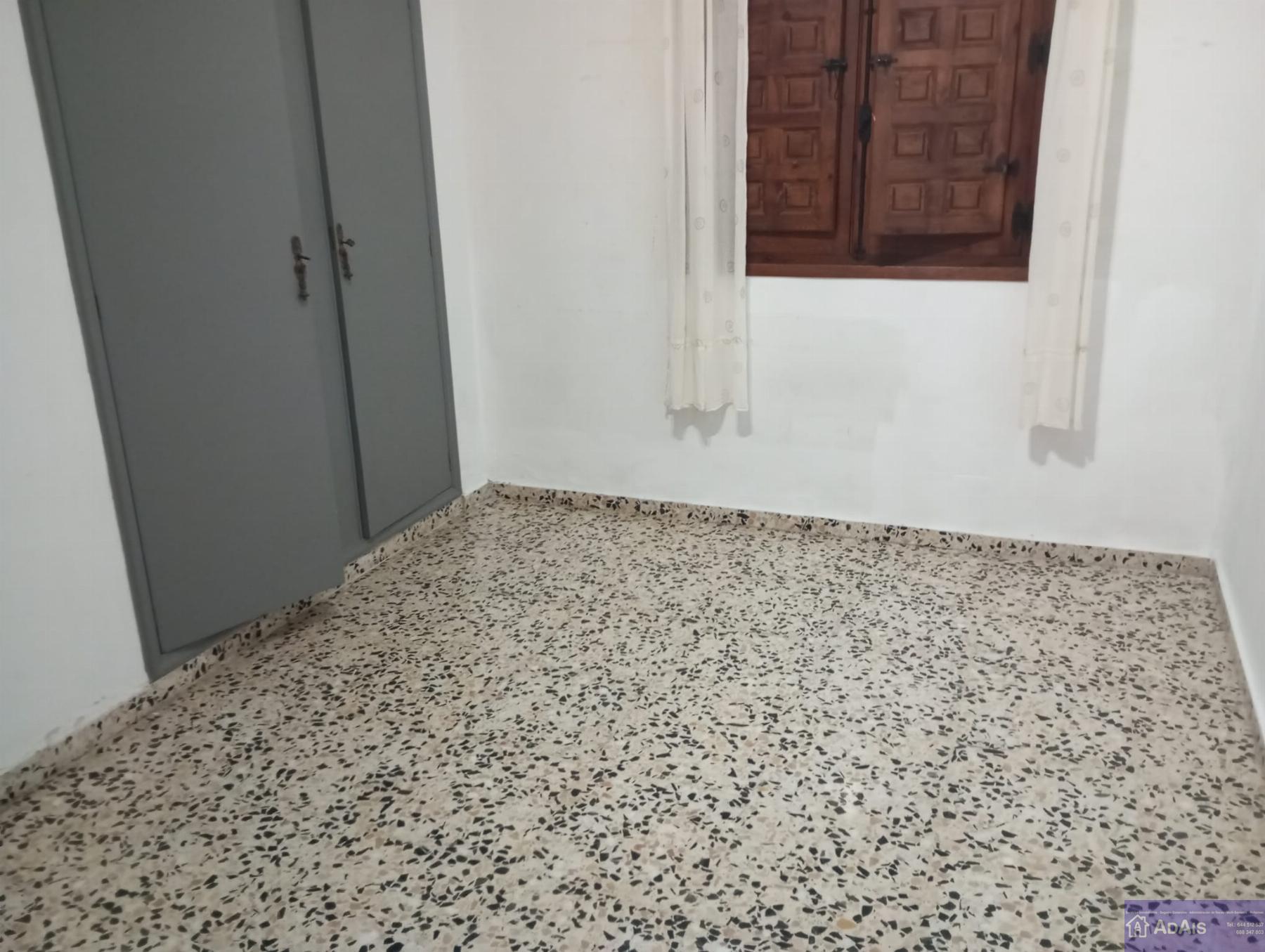 For sale of chalet in Potríes
