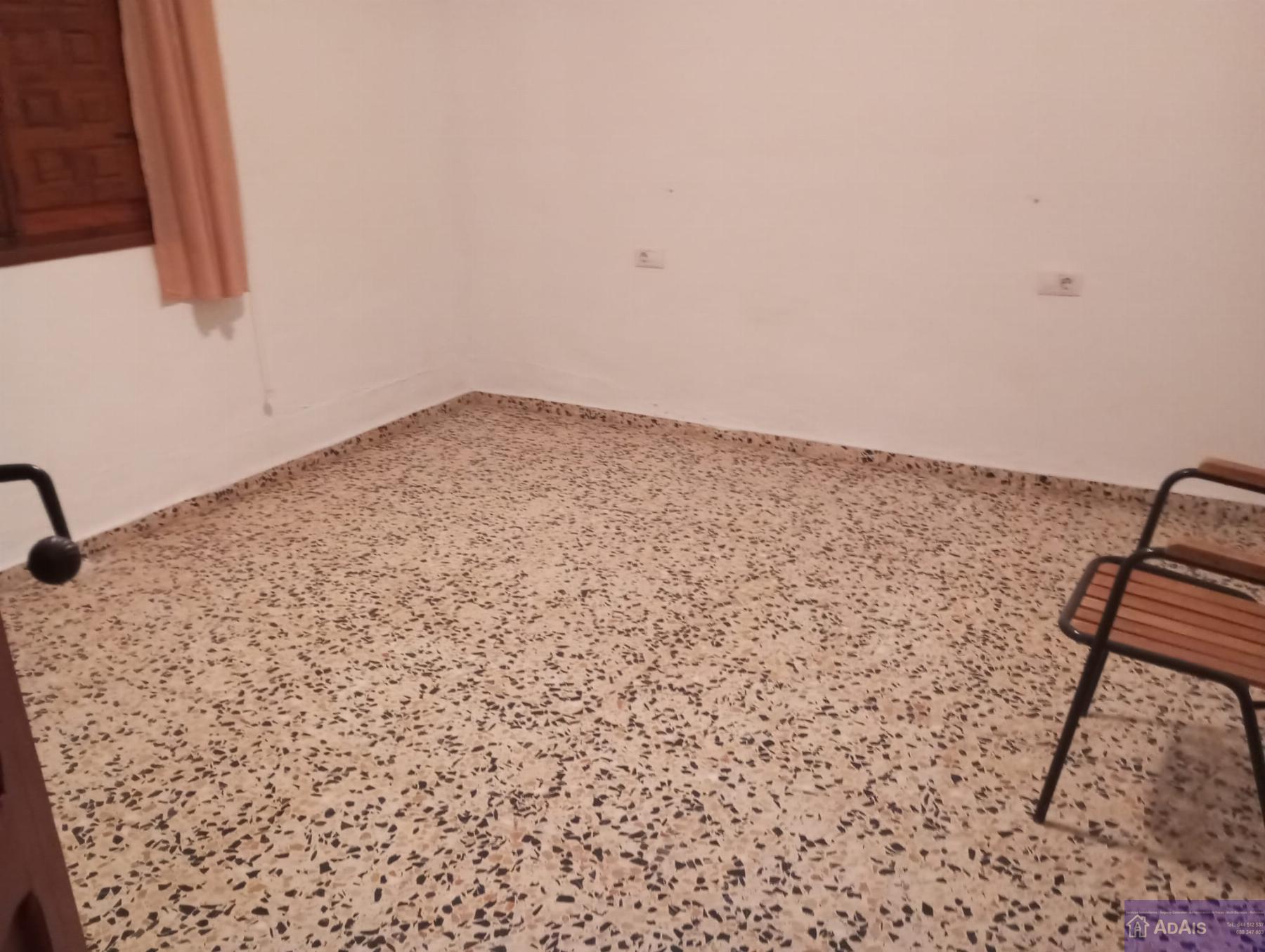 For sale of chalet in Potríes