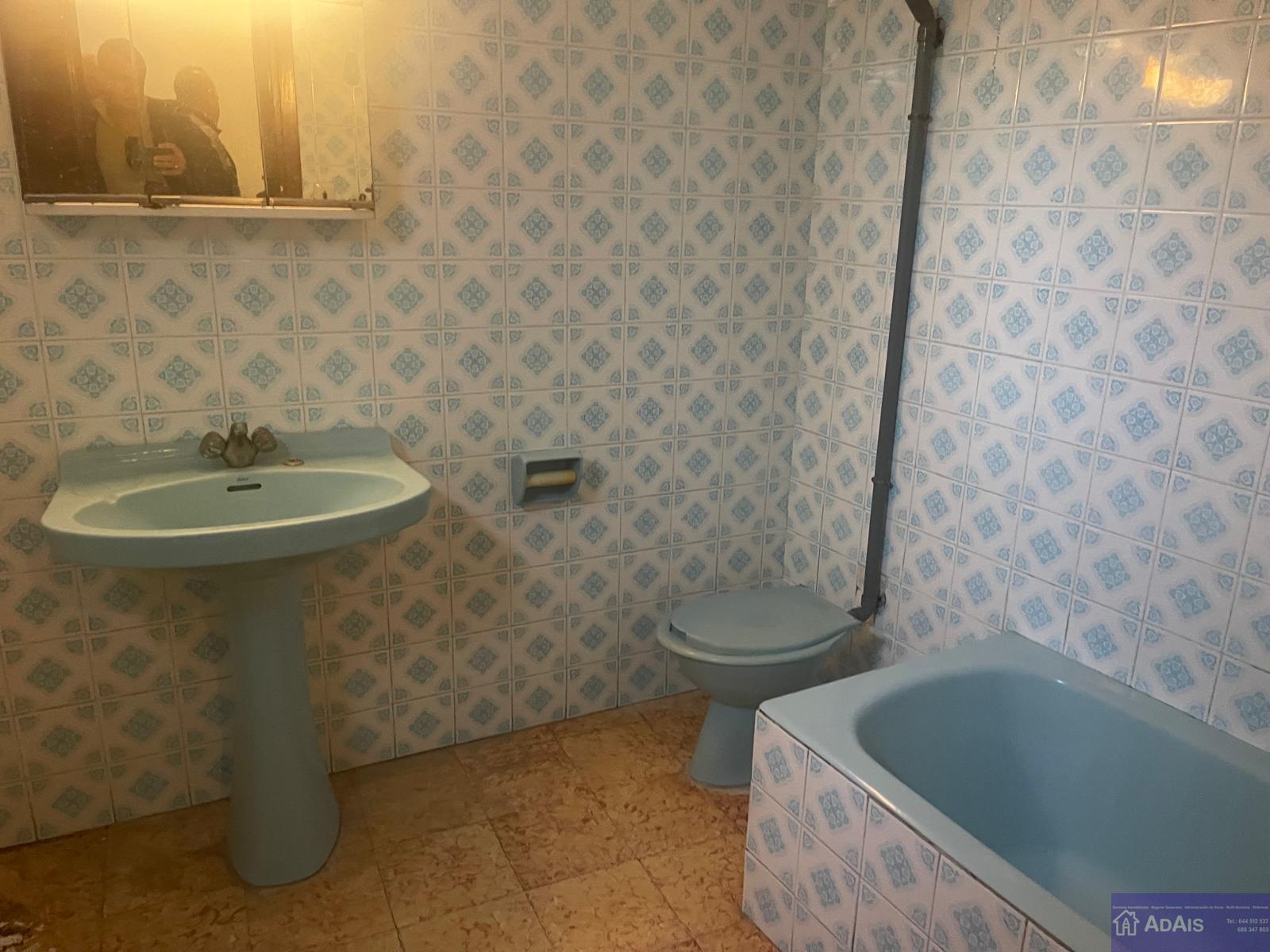 For sale of building in Almoines