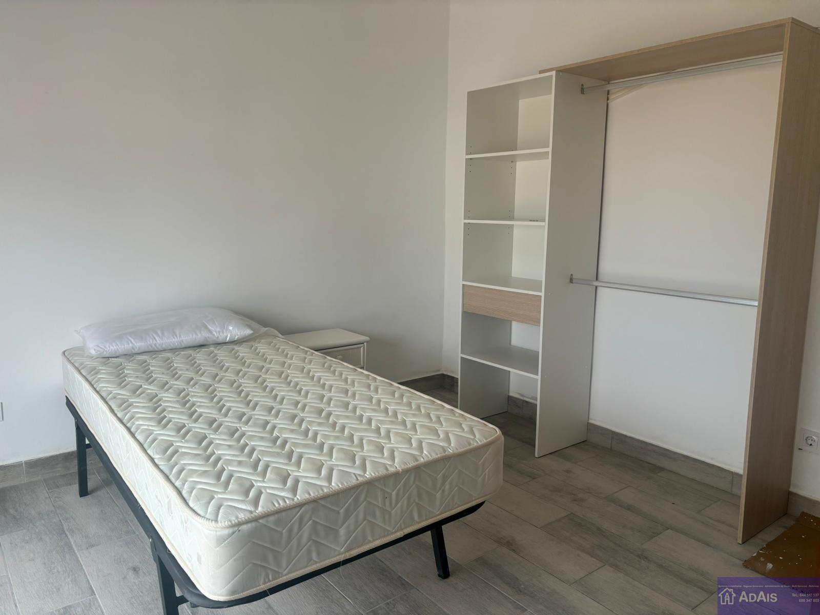 For rent of room in Alqueria de la Comtessa l