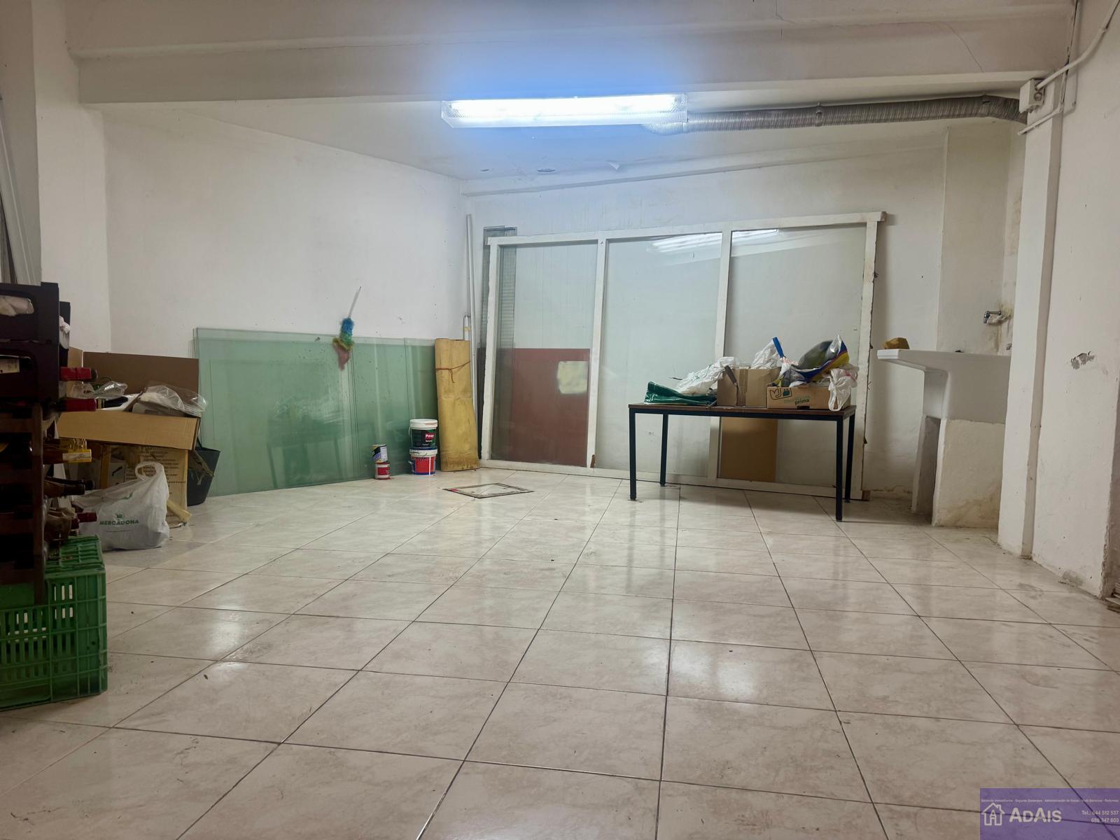 For sale of commercial in Gandia
