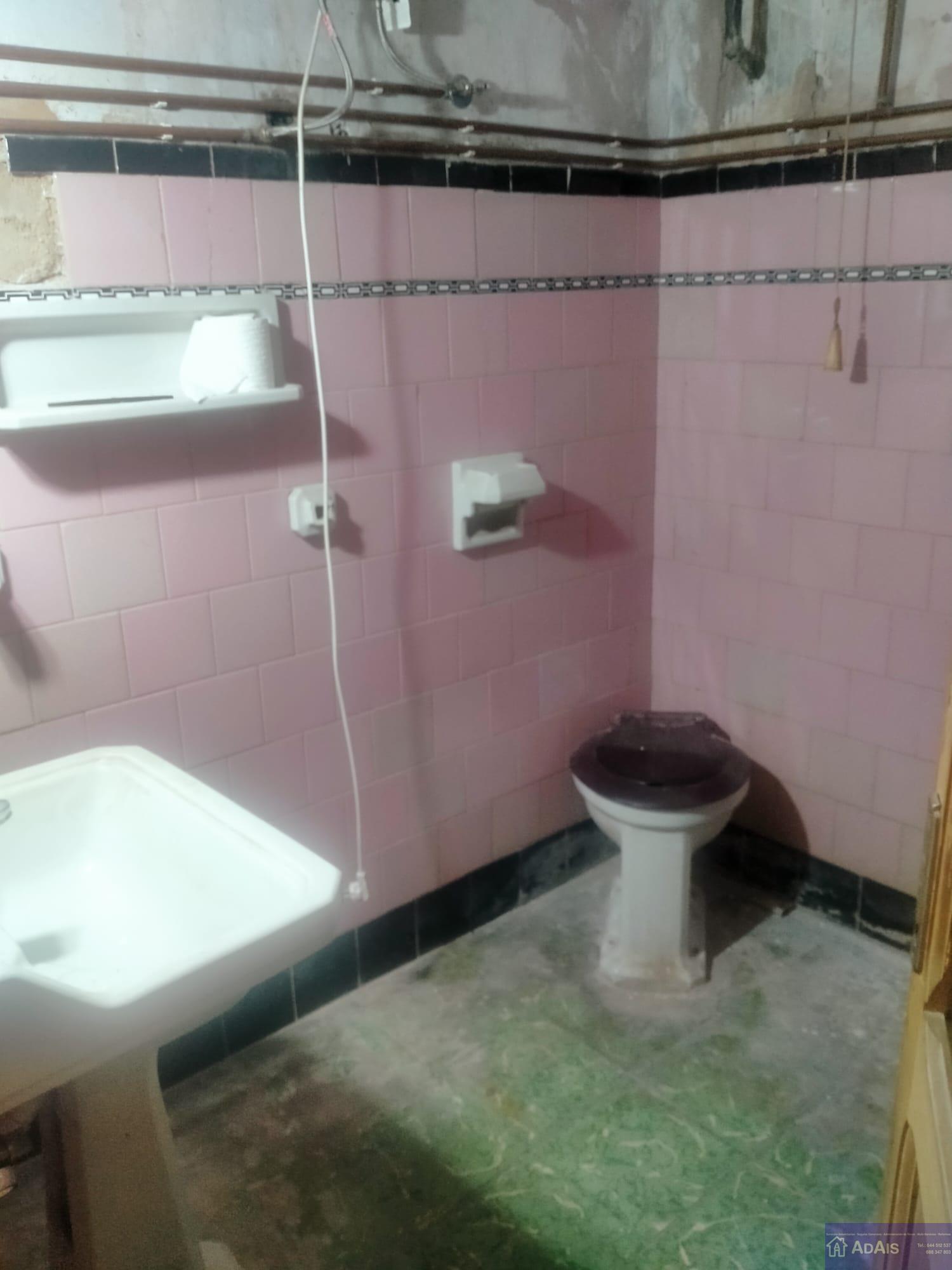 For sale of house in Beniarjó