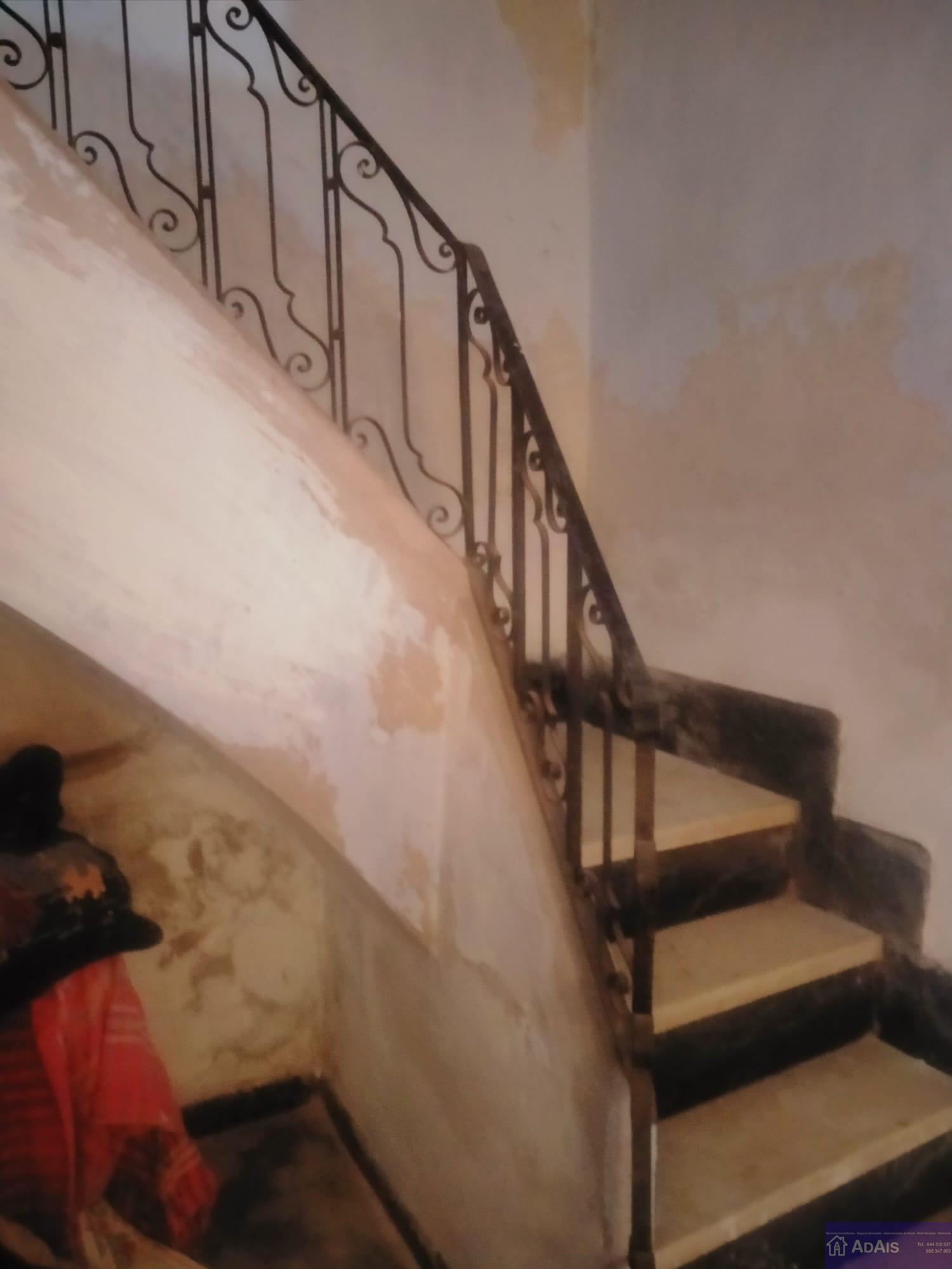 For sale of house in Beniarjó