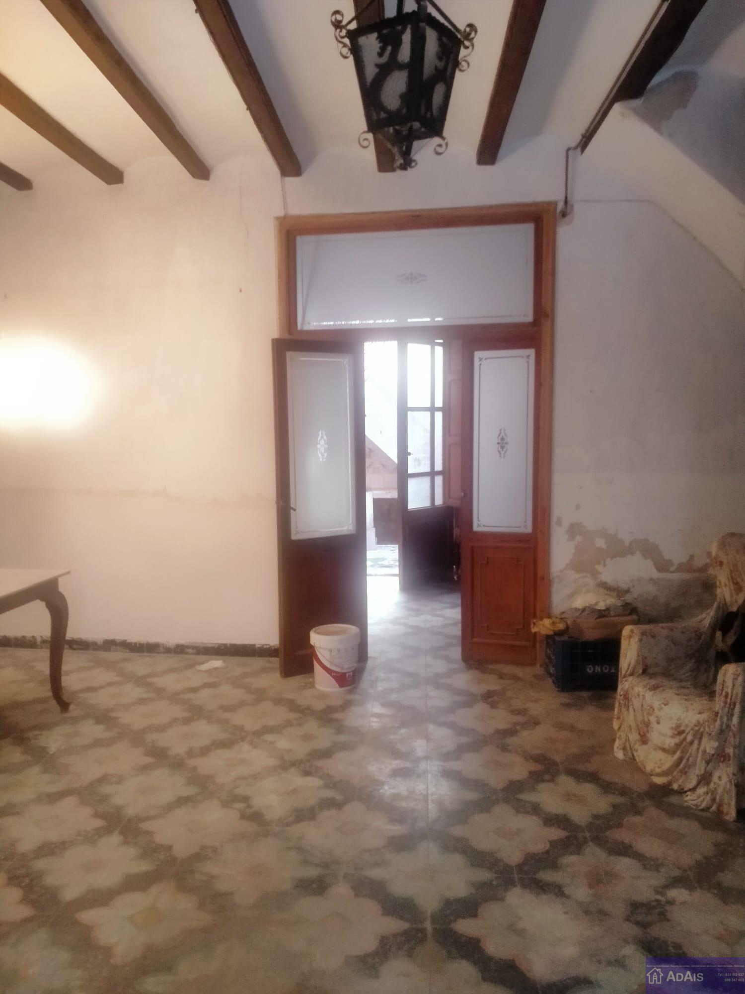 Casa en venta en centrico, Beniarjo