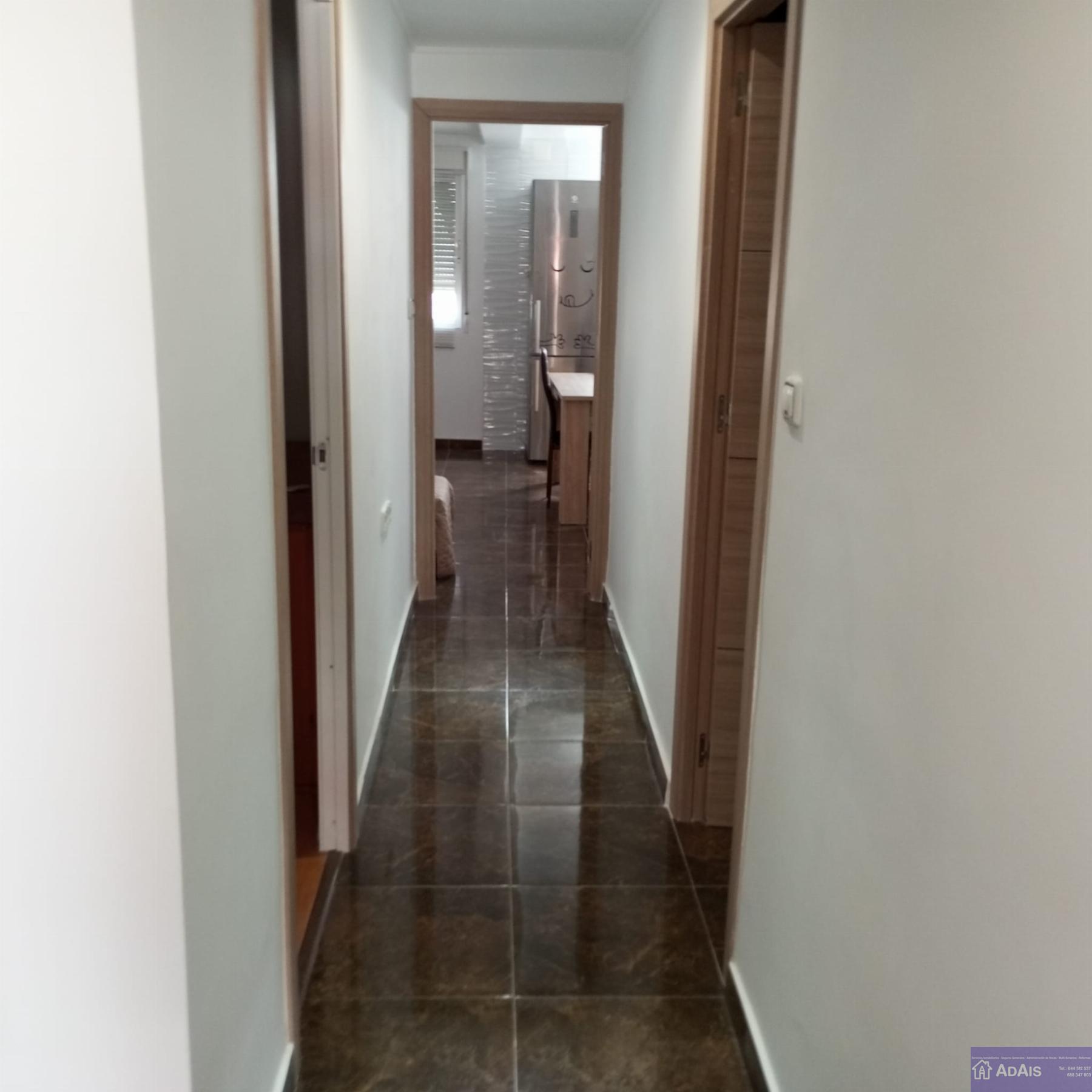 For rent of room in Gandia