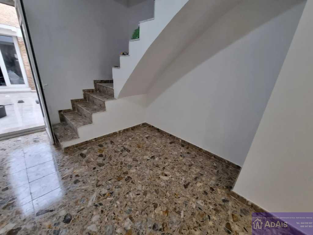 For sale of house in Miramar