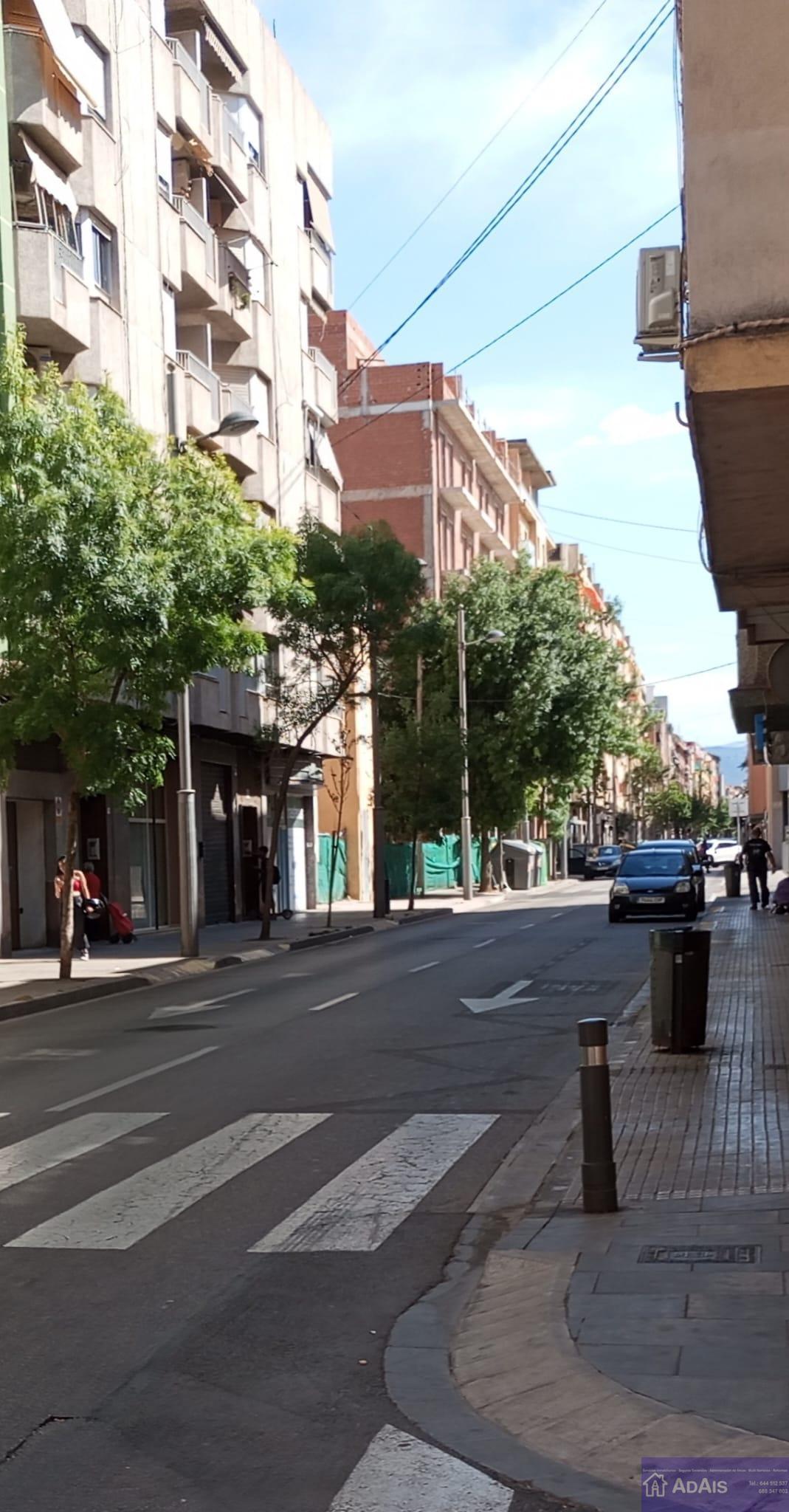 For sale of flat in Algemesí