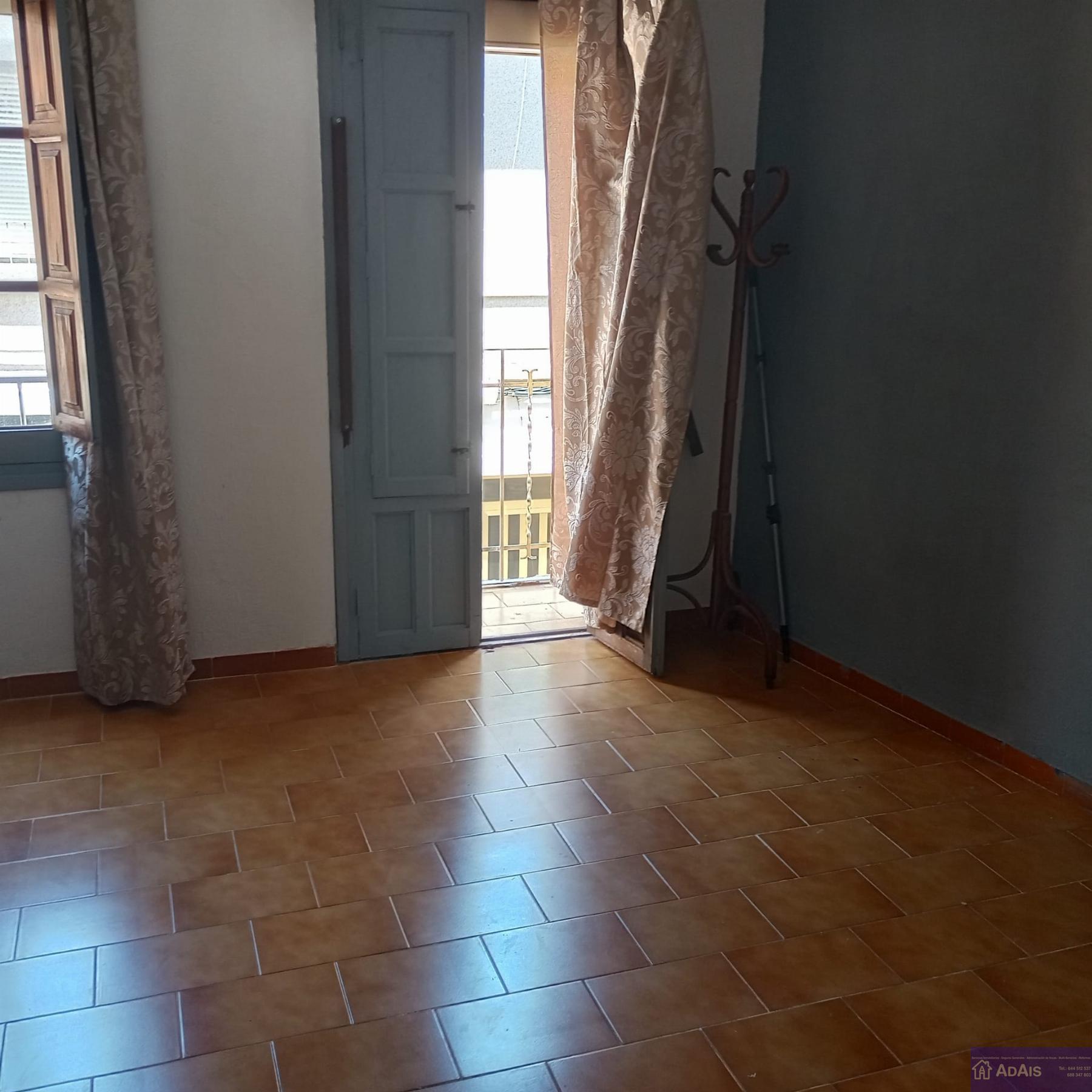 For sale of house in Gandia