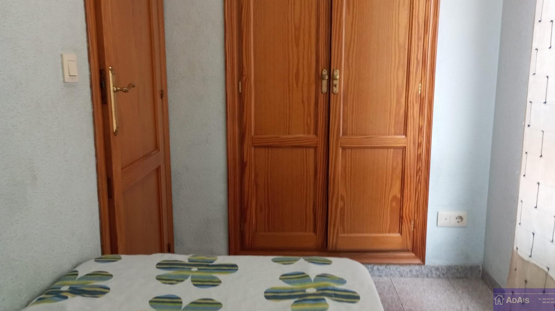 For sale of flat in Villalonga