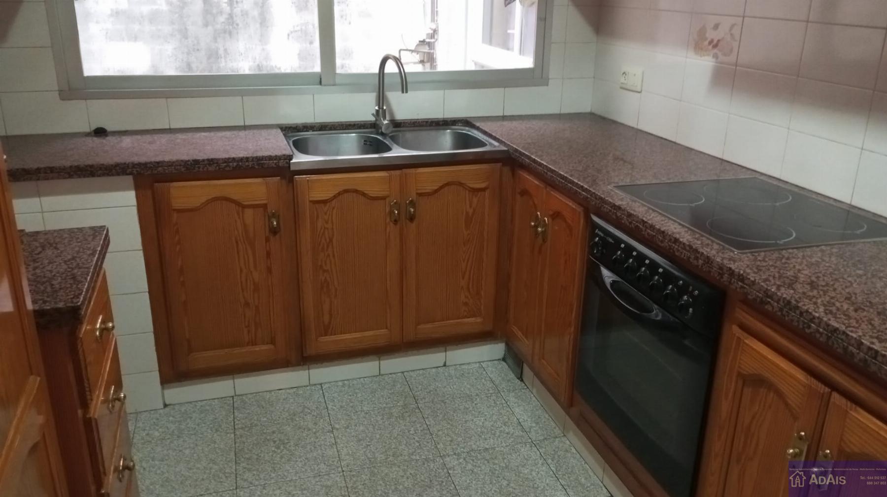 For sale of flat in Villalonga