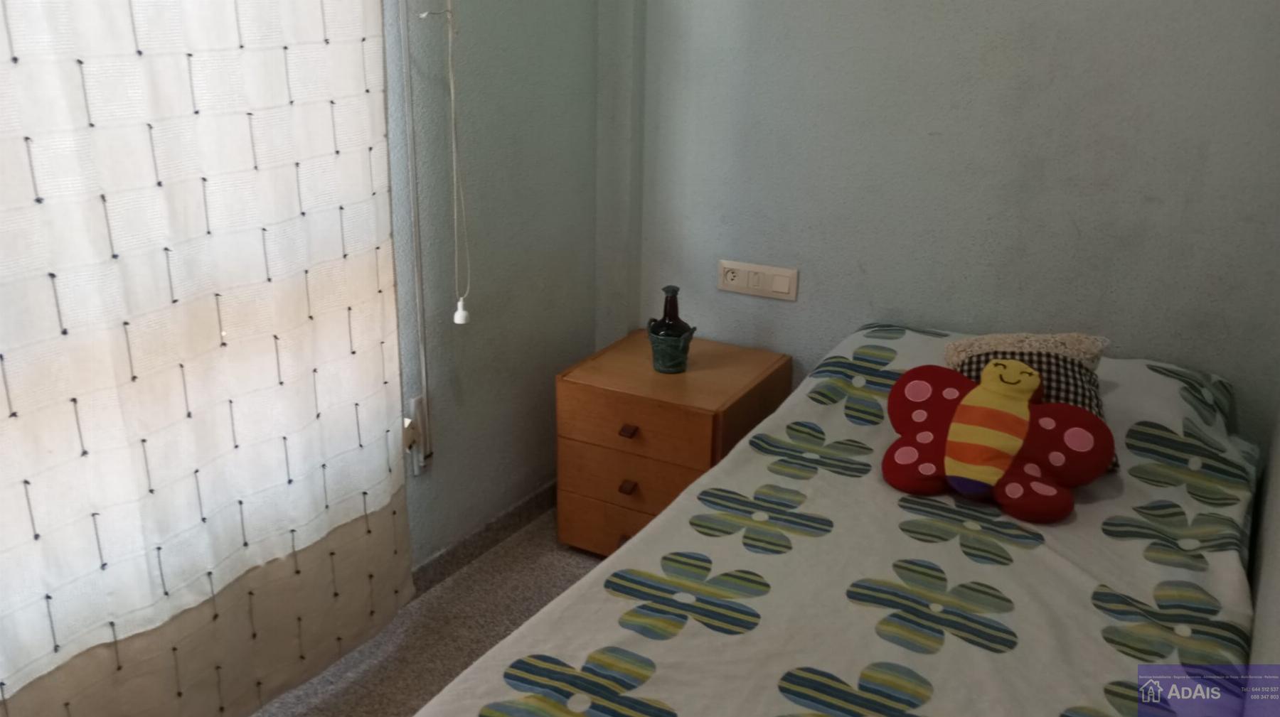 For sale of flat in Villalonga