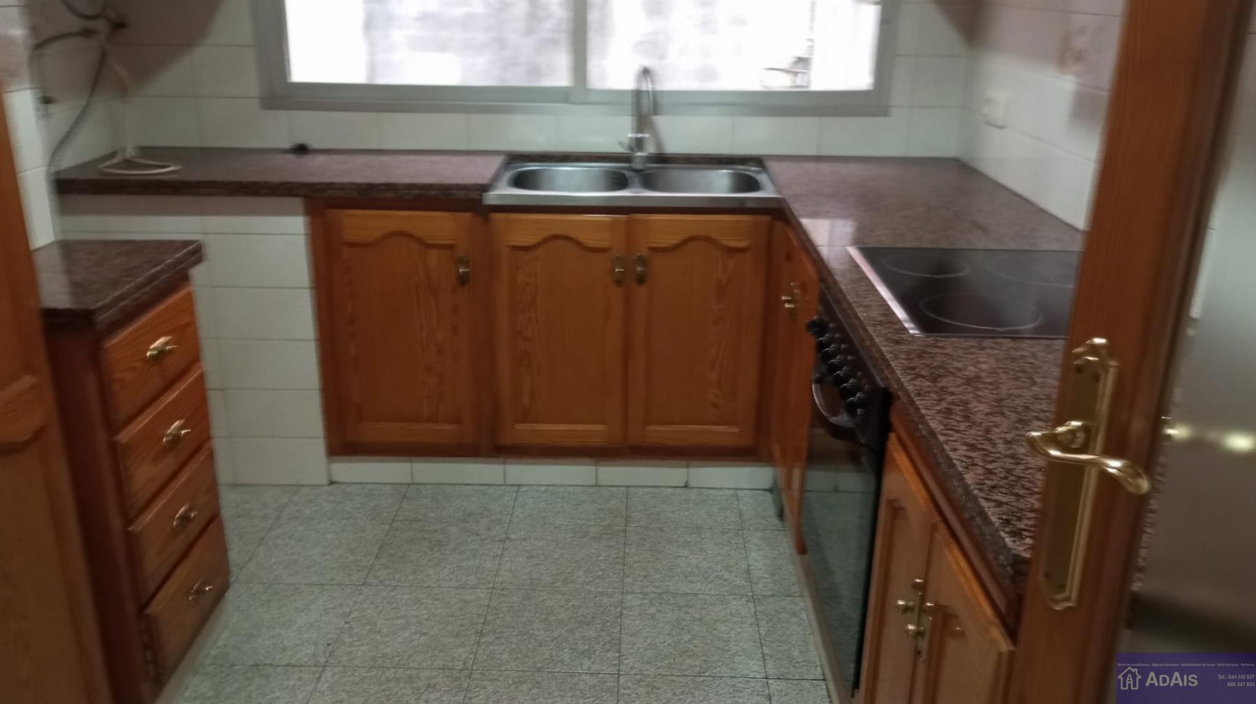 For sale of flat in Villalonga