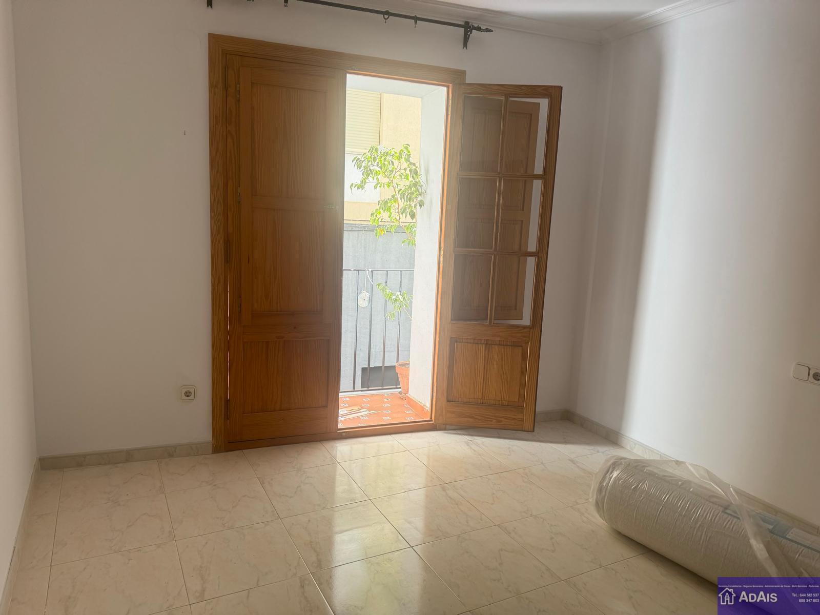 For rent of flat in Gandia