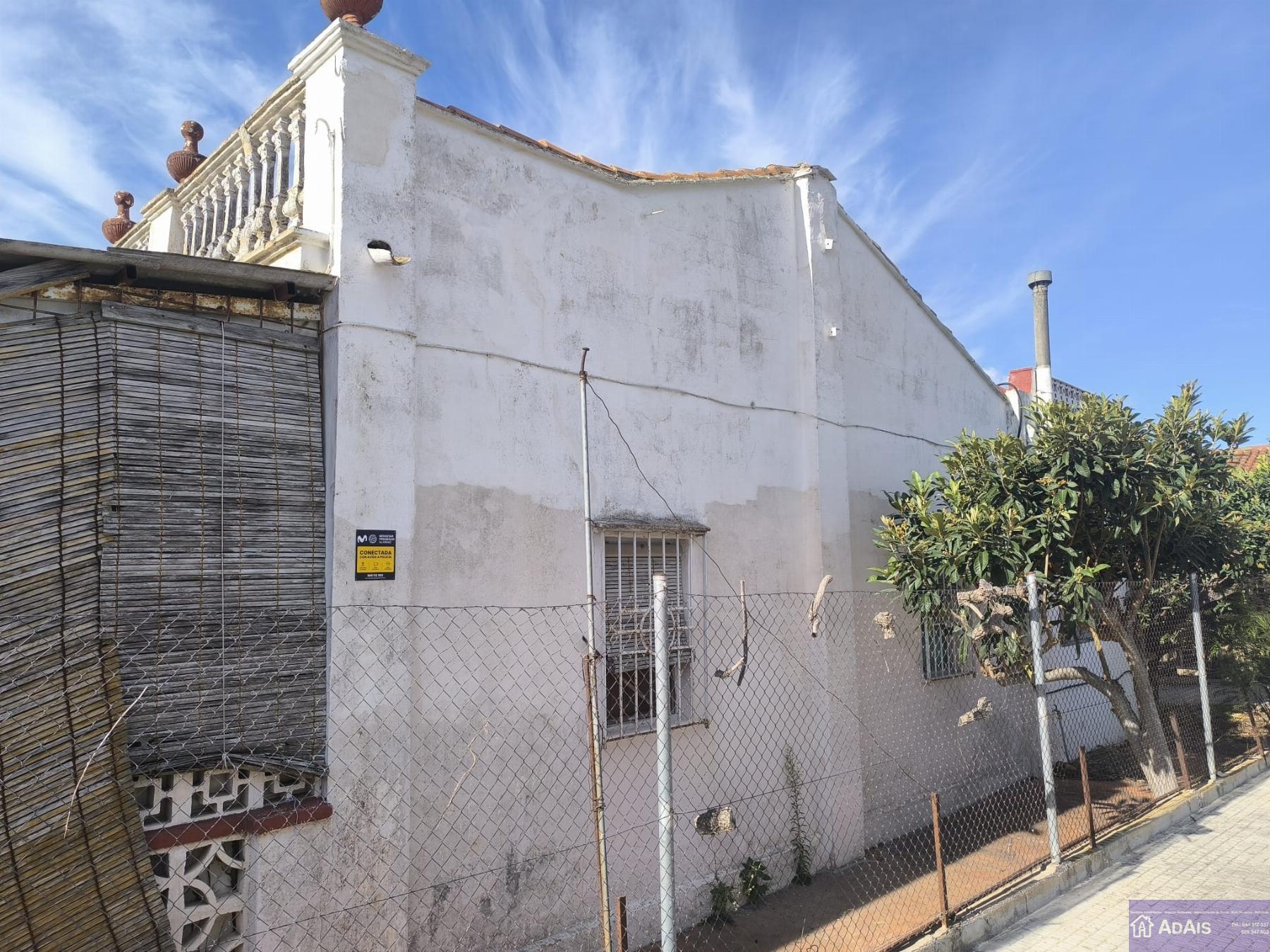 For sale of chalet in Gandia