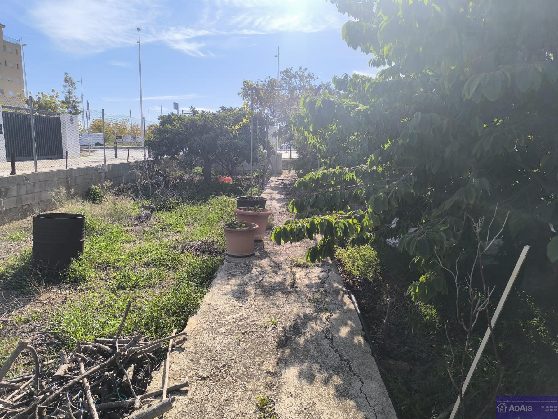 For sale of chalet in Gandia