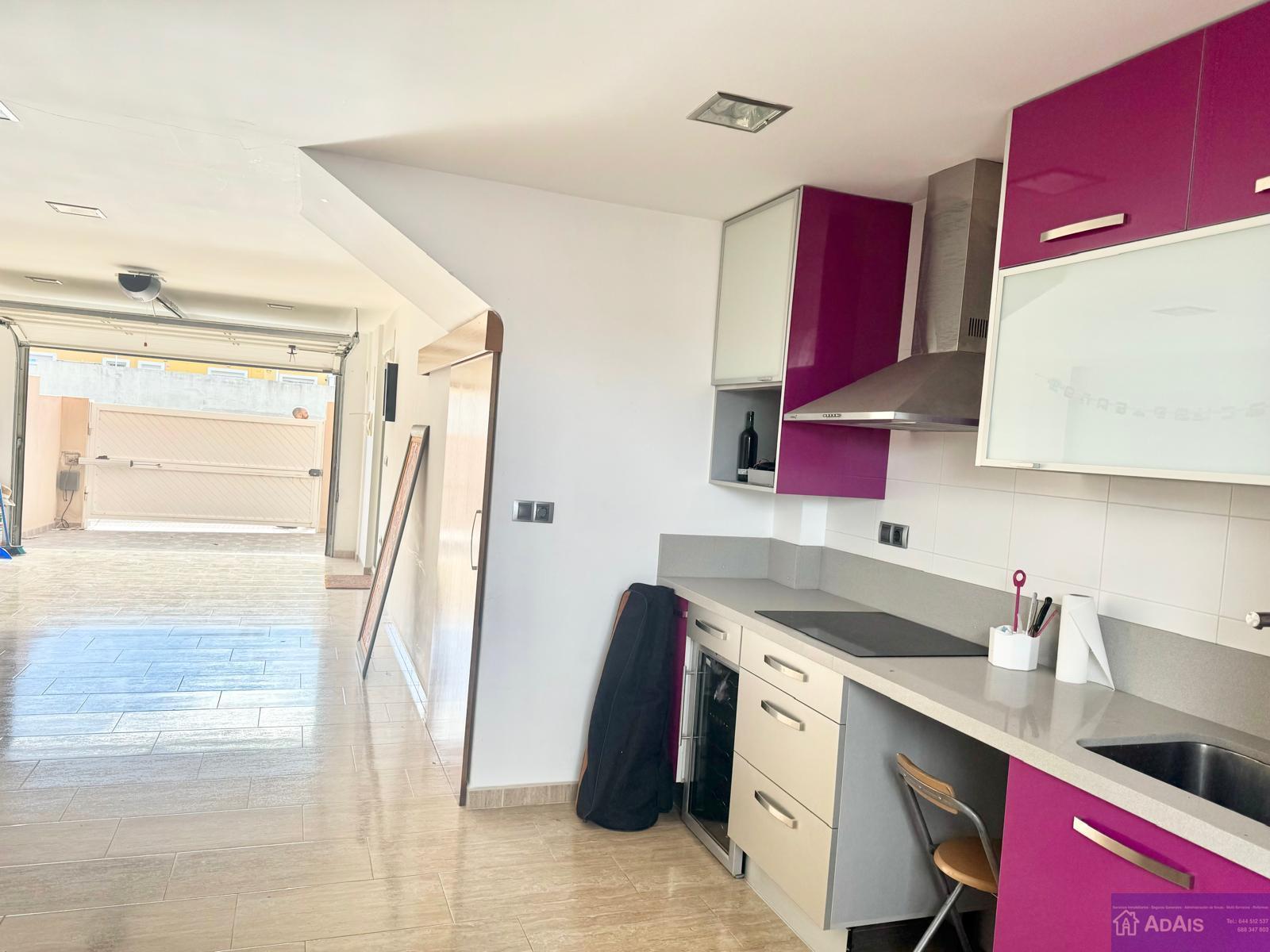 For sale of chalet in Piles