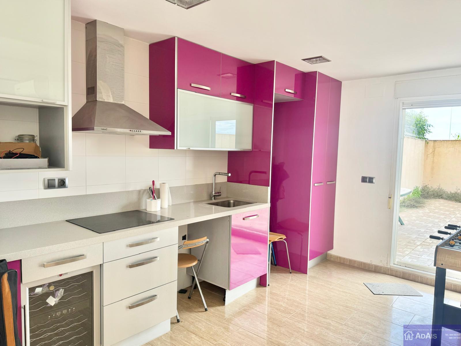 For sale of chalet in Piles