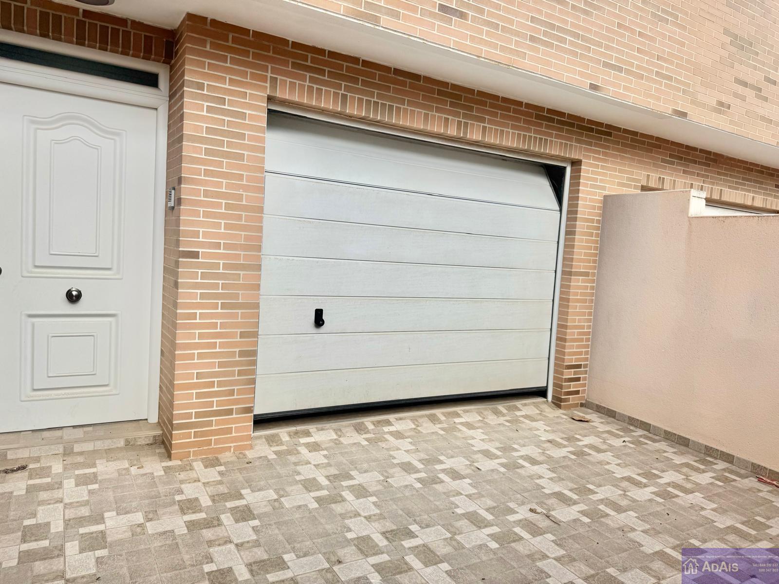 For sale of chalet in Piles