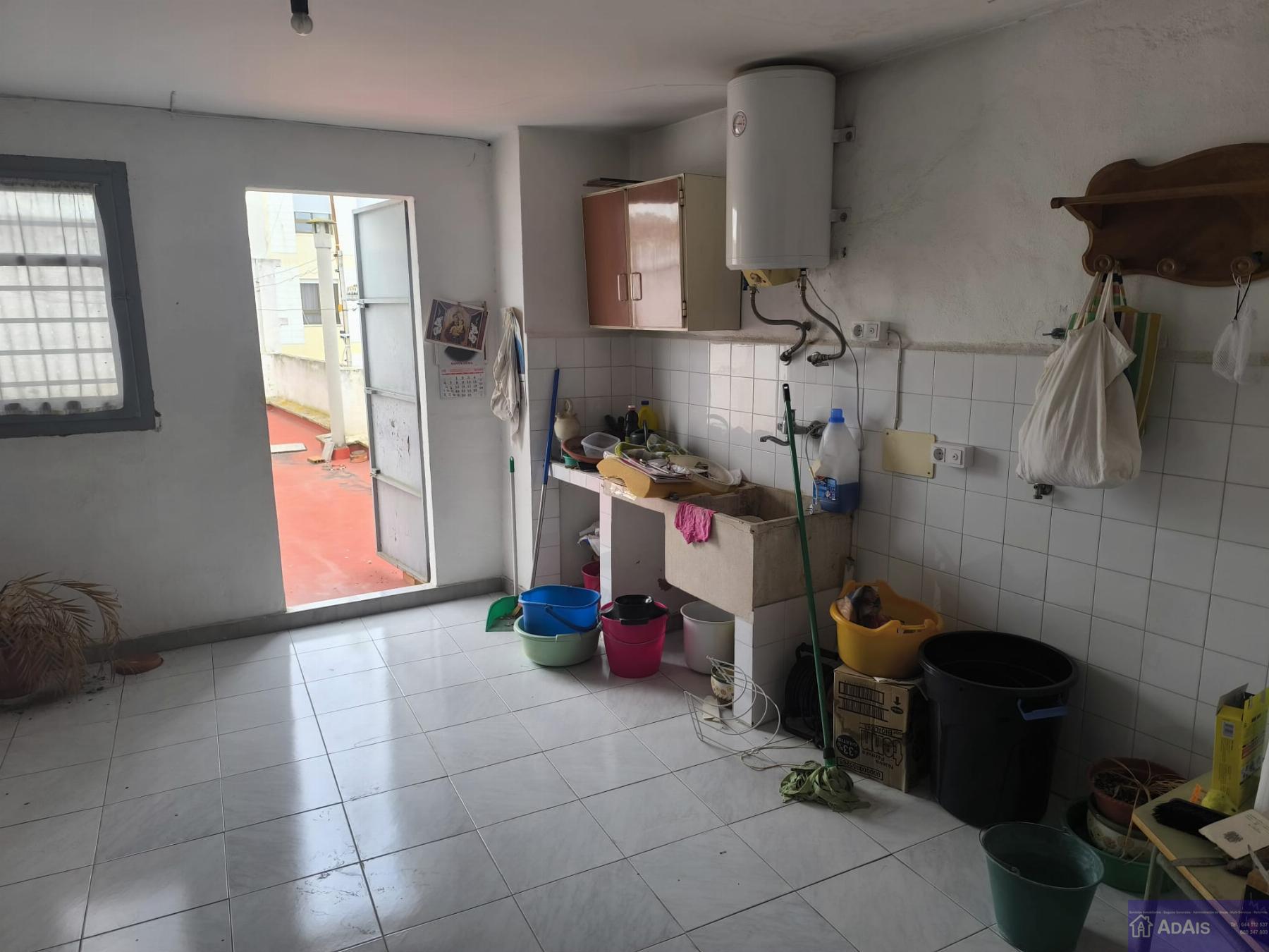 For sale of house in Oliva