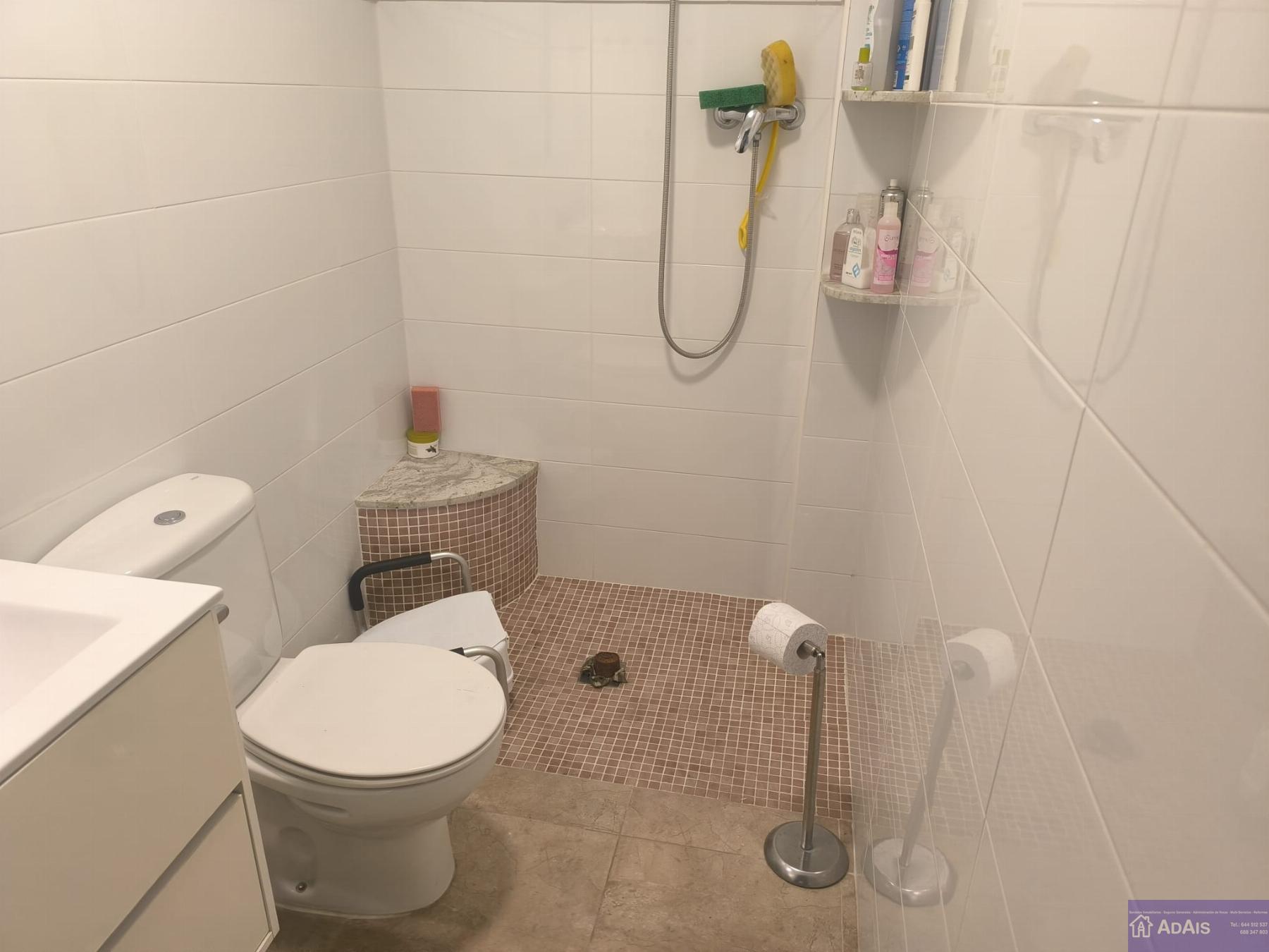 For sale of house in Oliva