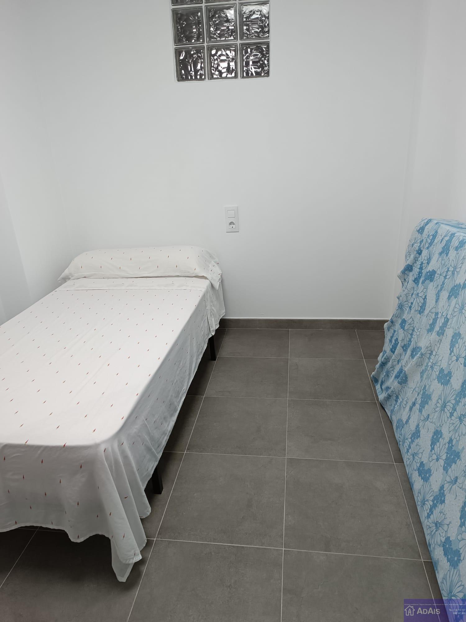 For sale of ground floor in Bellreguard