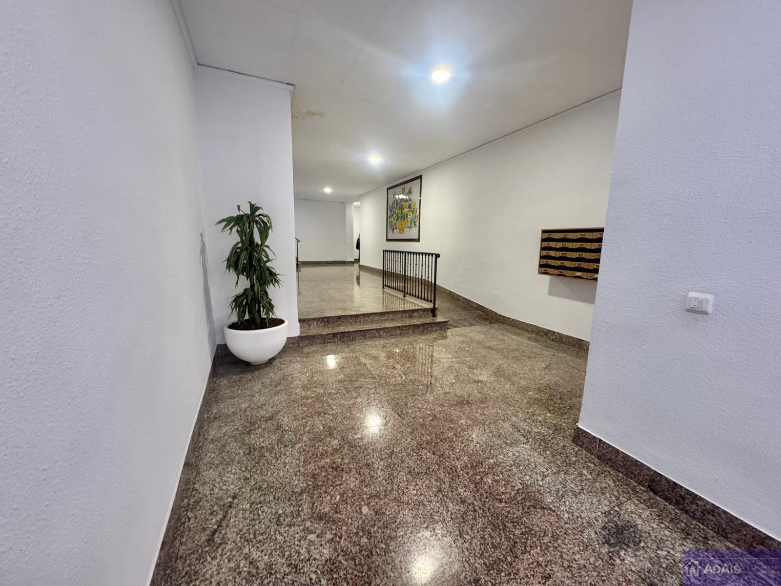 For sale of flat in Gandia