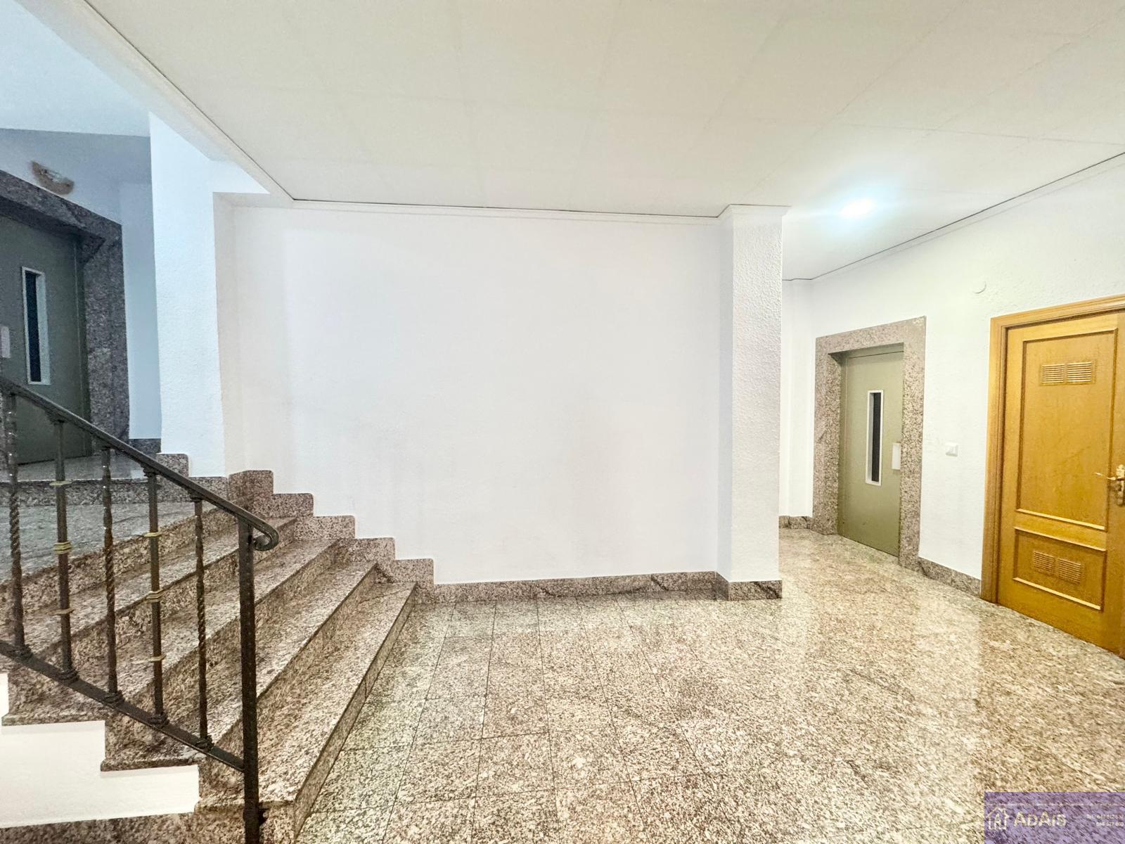 For sale of flat in Gandia