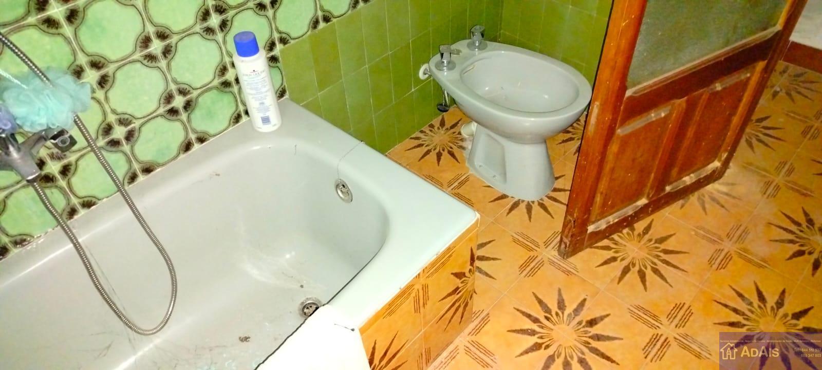 For sale of house in Benigánim