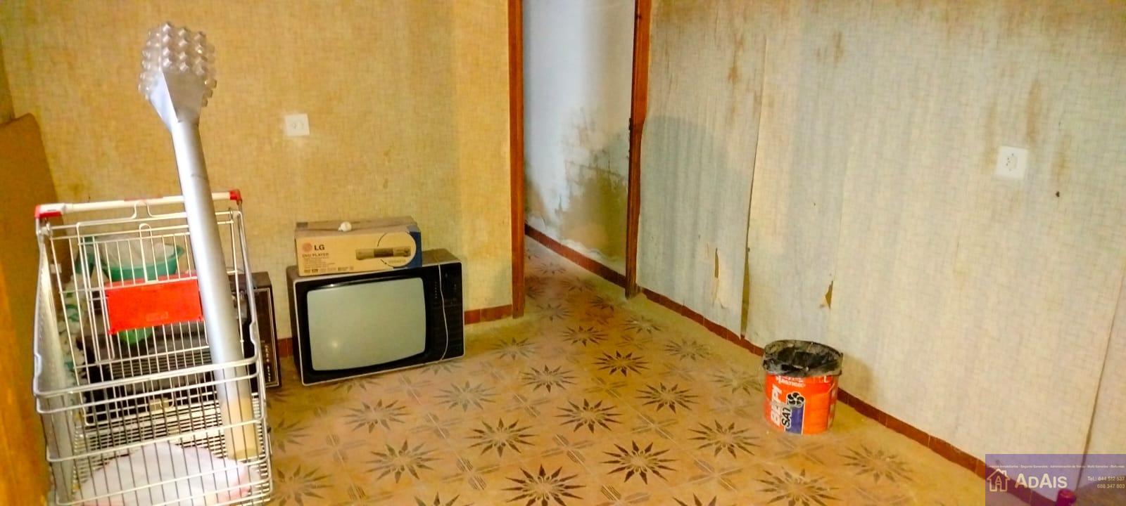 For sale of house in Benigánim