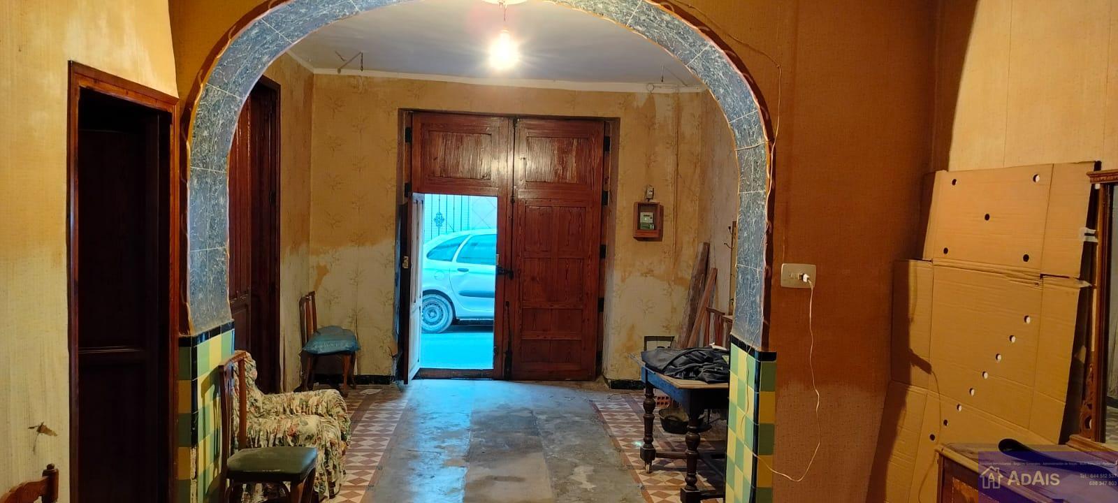 For sale of house in Benigánim