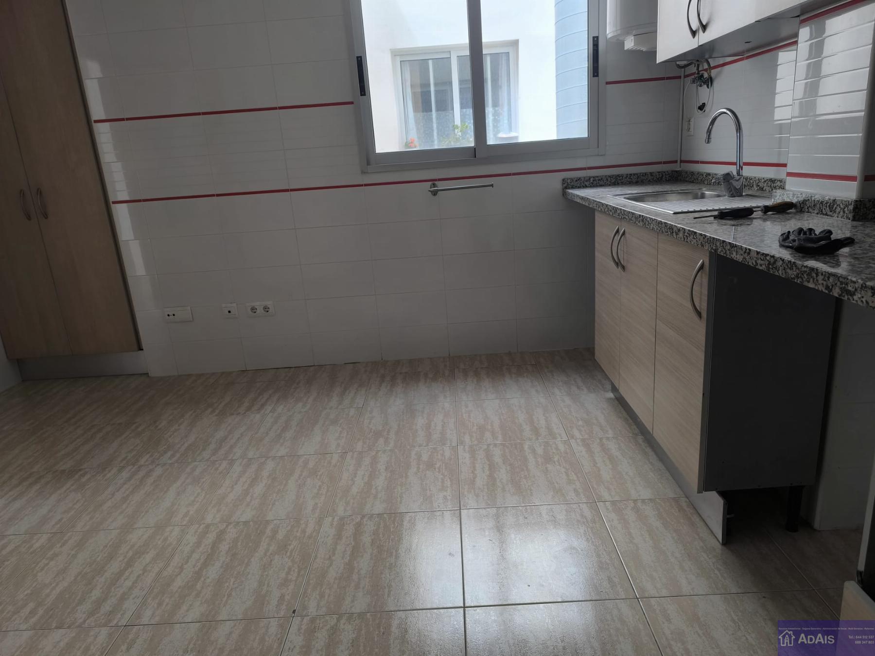 For sale of duplex in Palma de Gandía