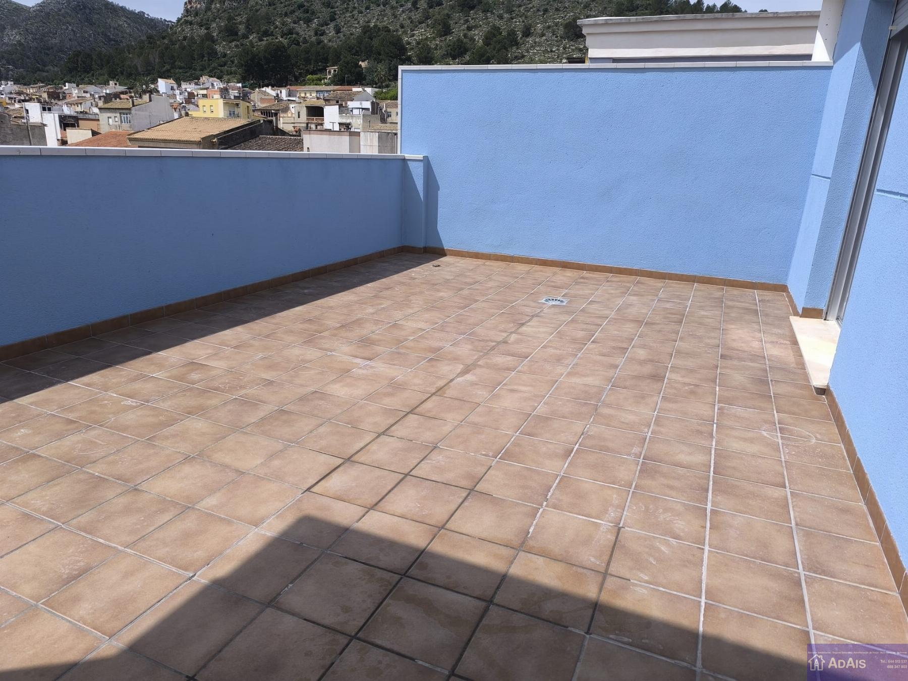 For sale of duplex in Palma de Gandía