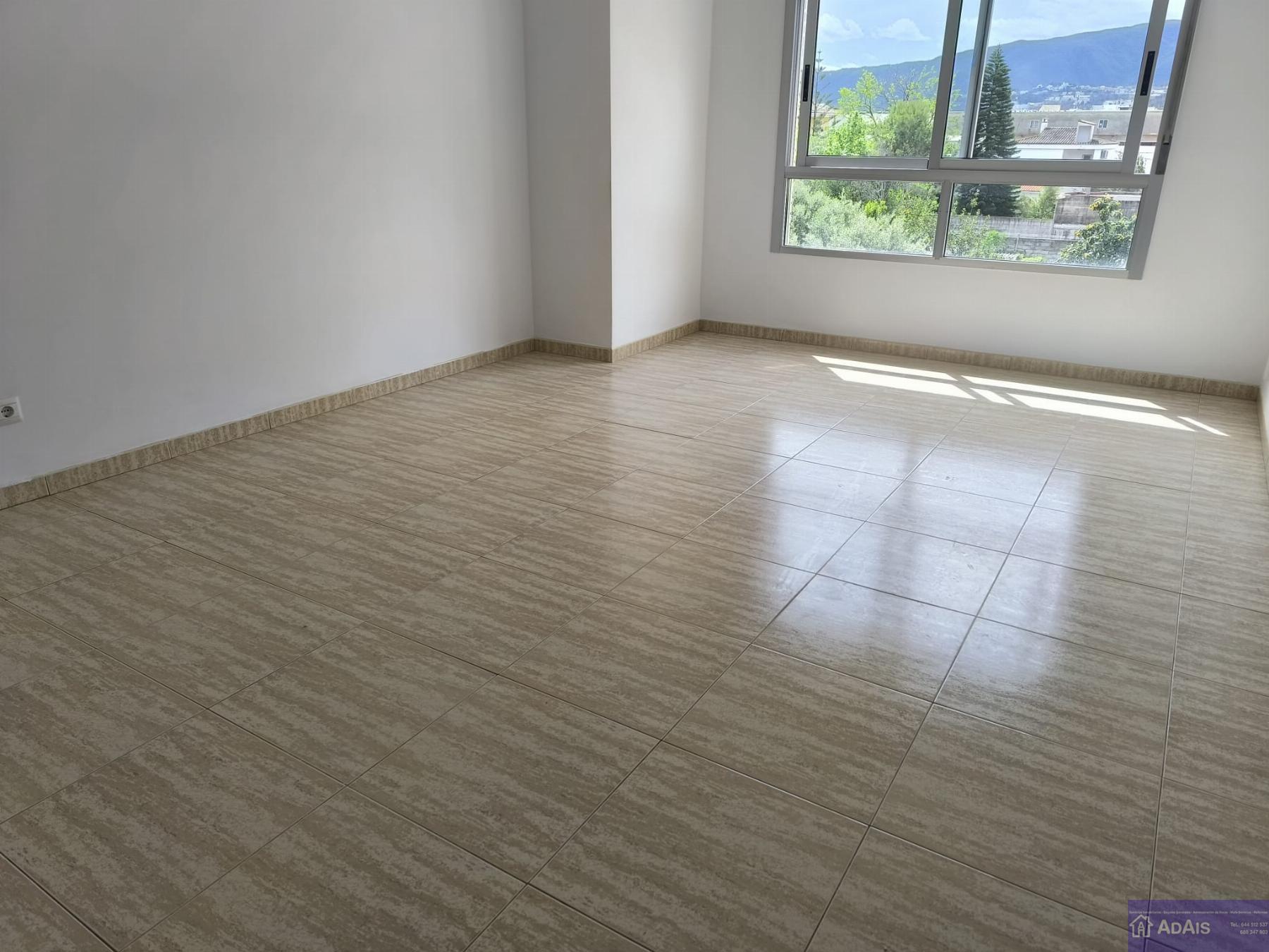 For sale of duplex in Palma de Gandía