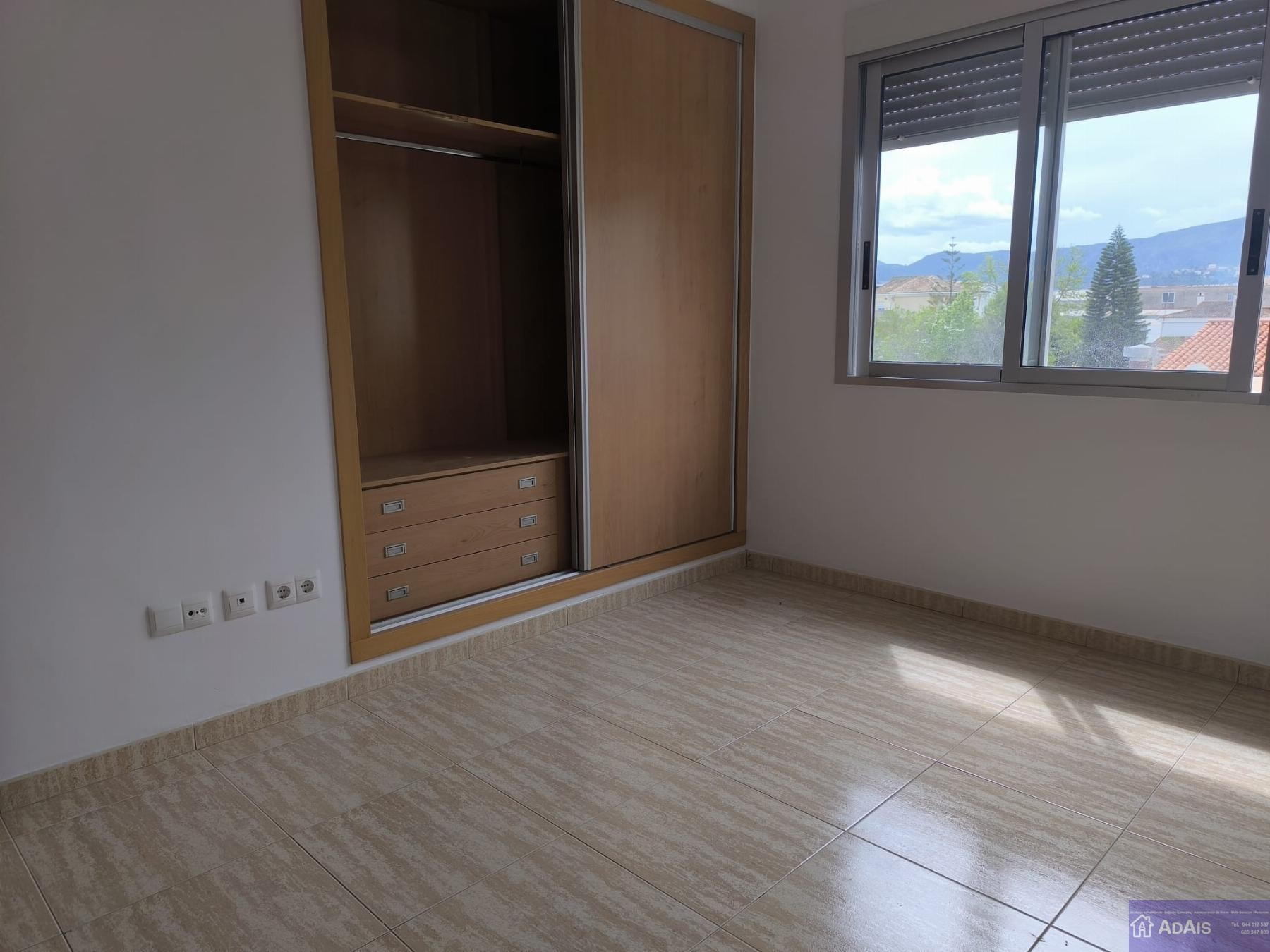 For sale of duplex in Palma de Gandía