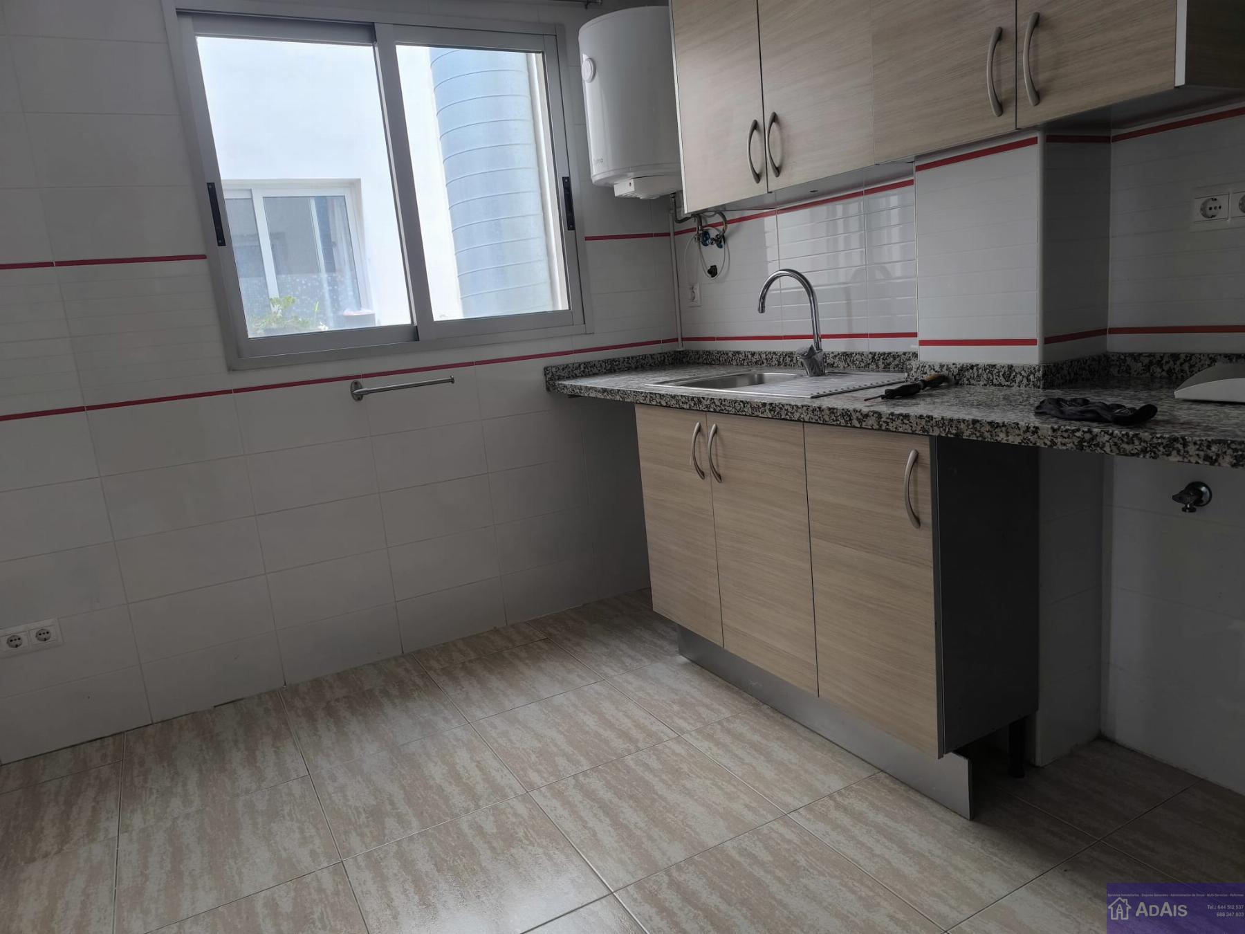 For sale of duplex in Palma de Gandía