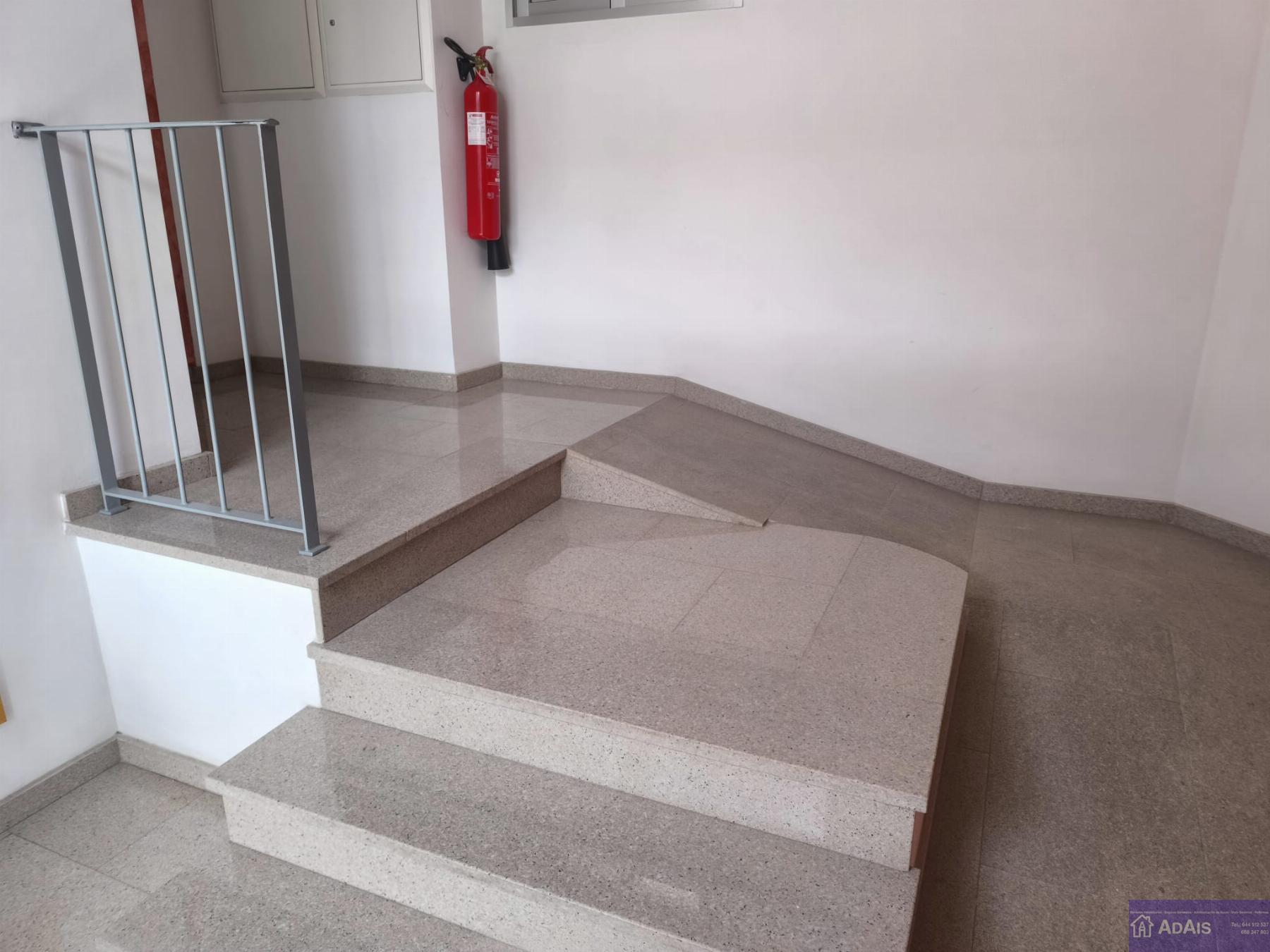 For sale of duplex in Palma de Gandía