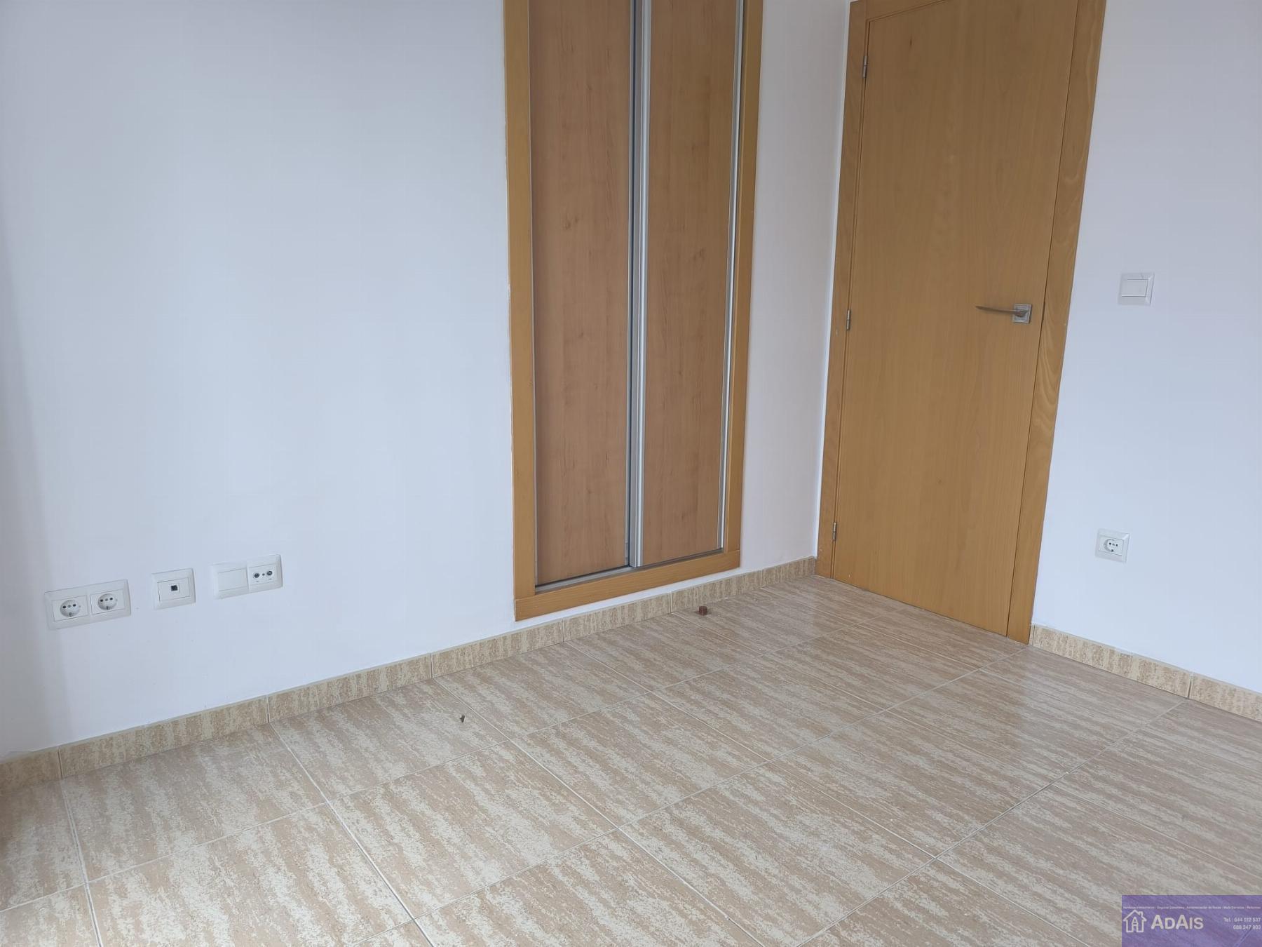 For sale of duplex in Palma de Gandía