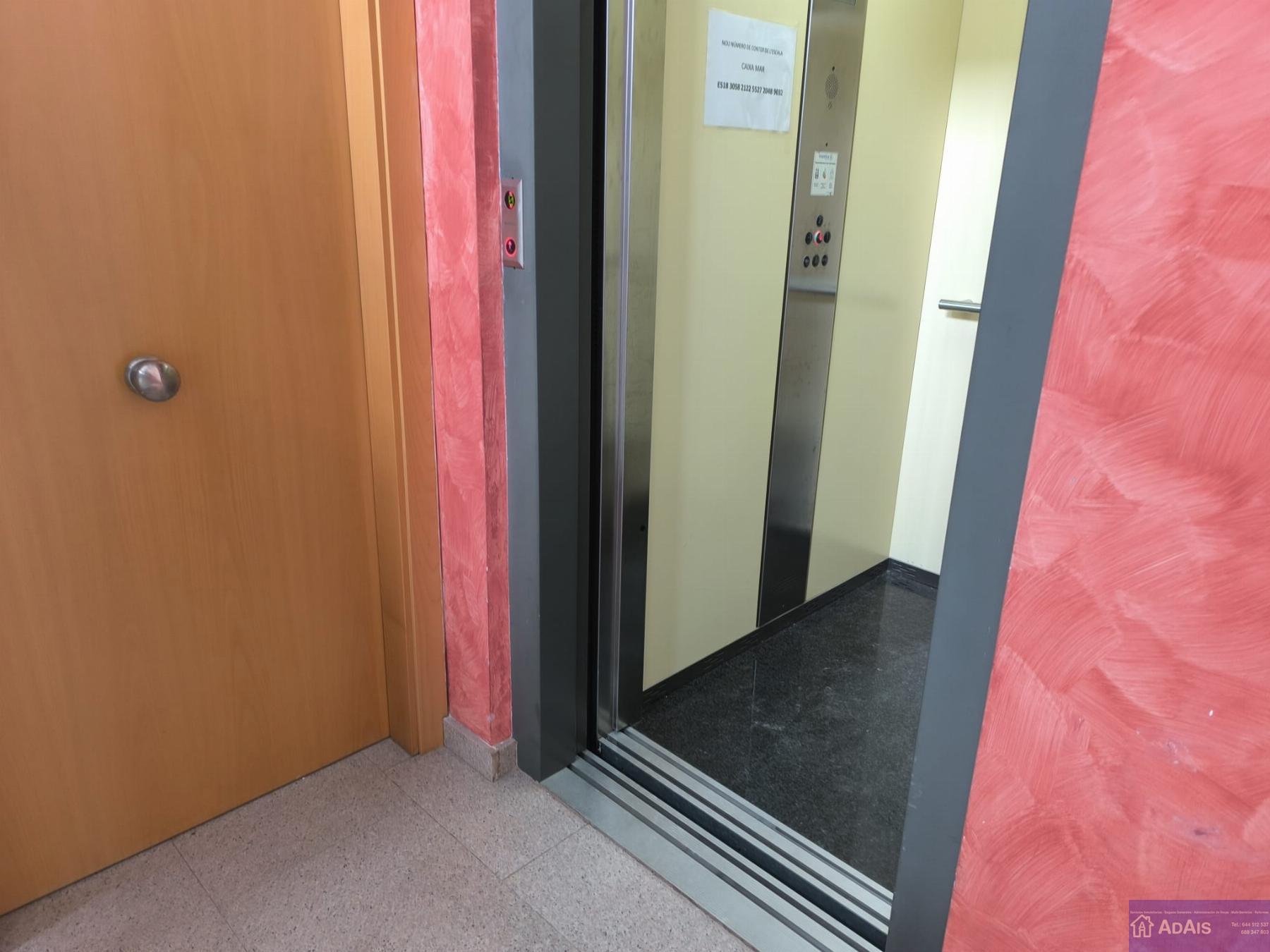 For sale of duplex in Palma de Gandía
