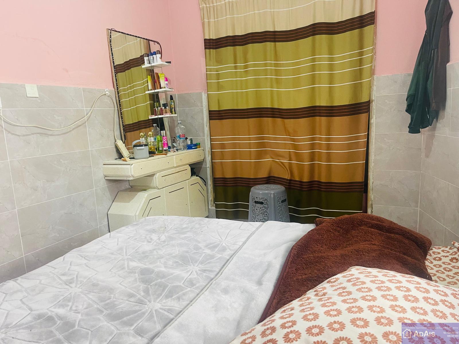 Venta de casa en Oliva