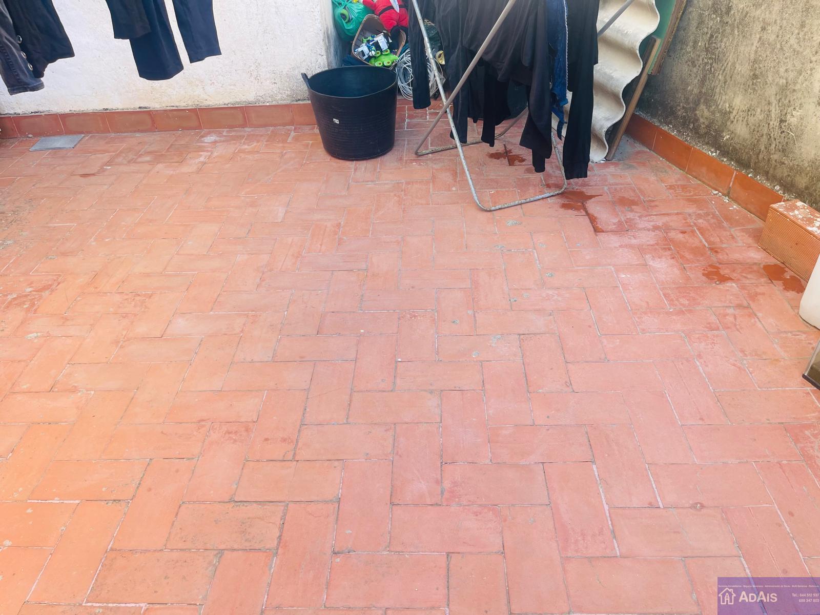 Venta de casa en Oliva