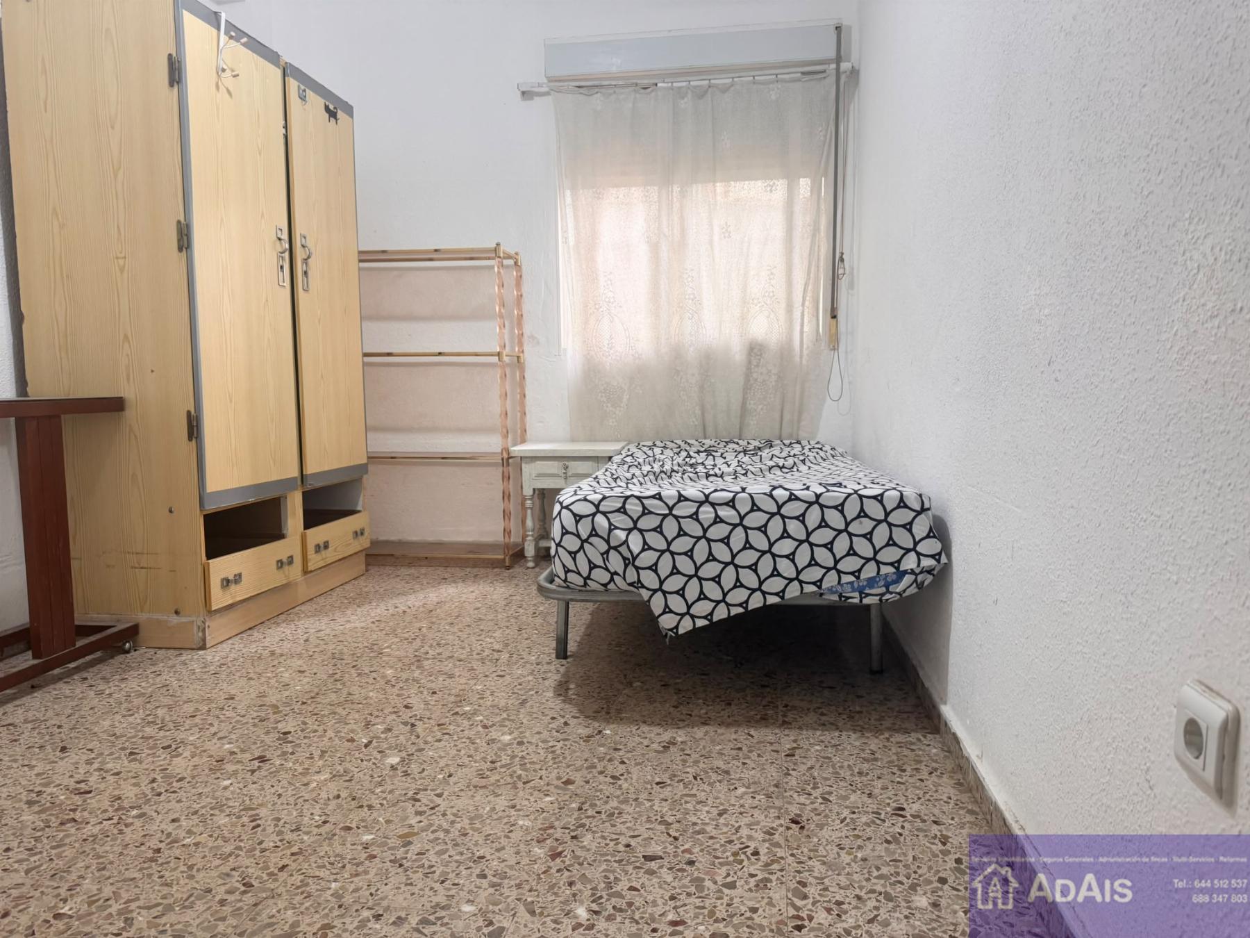 For sale of flat in Gandia
