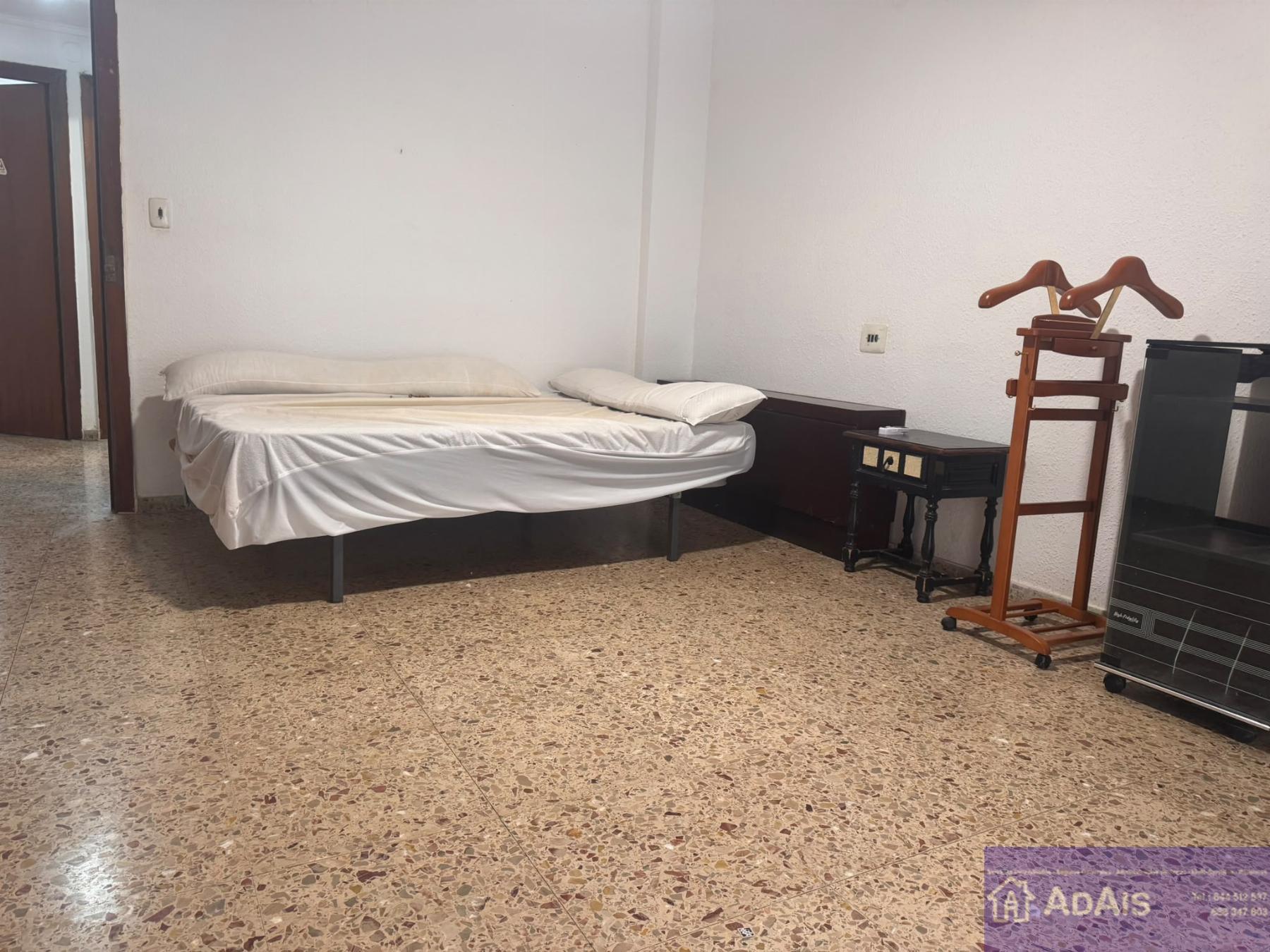 For sale of flat in Gandia