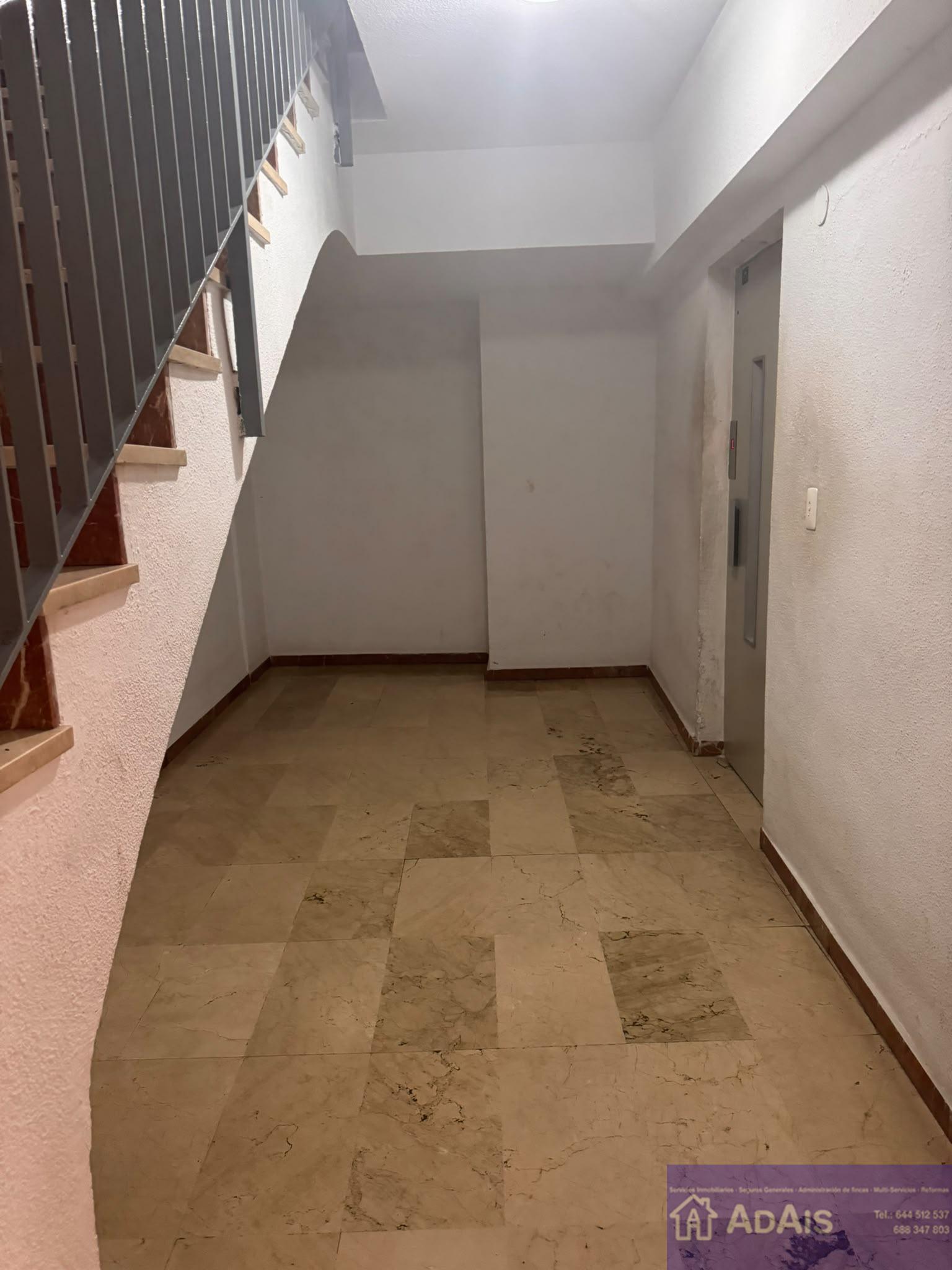 For sale of flat in Gandia