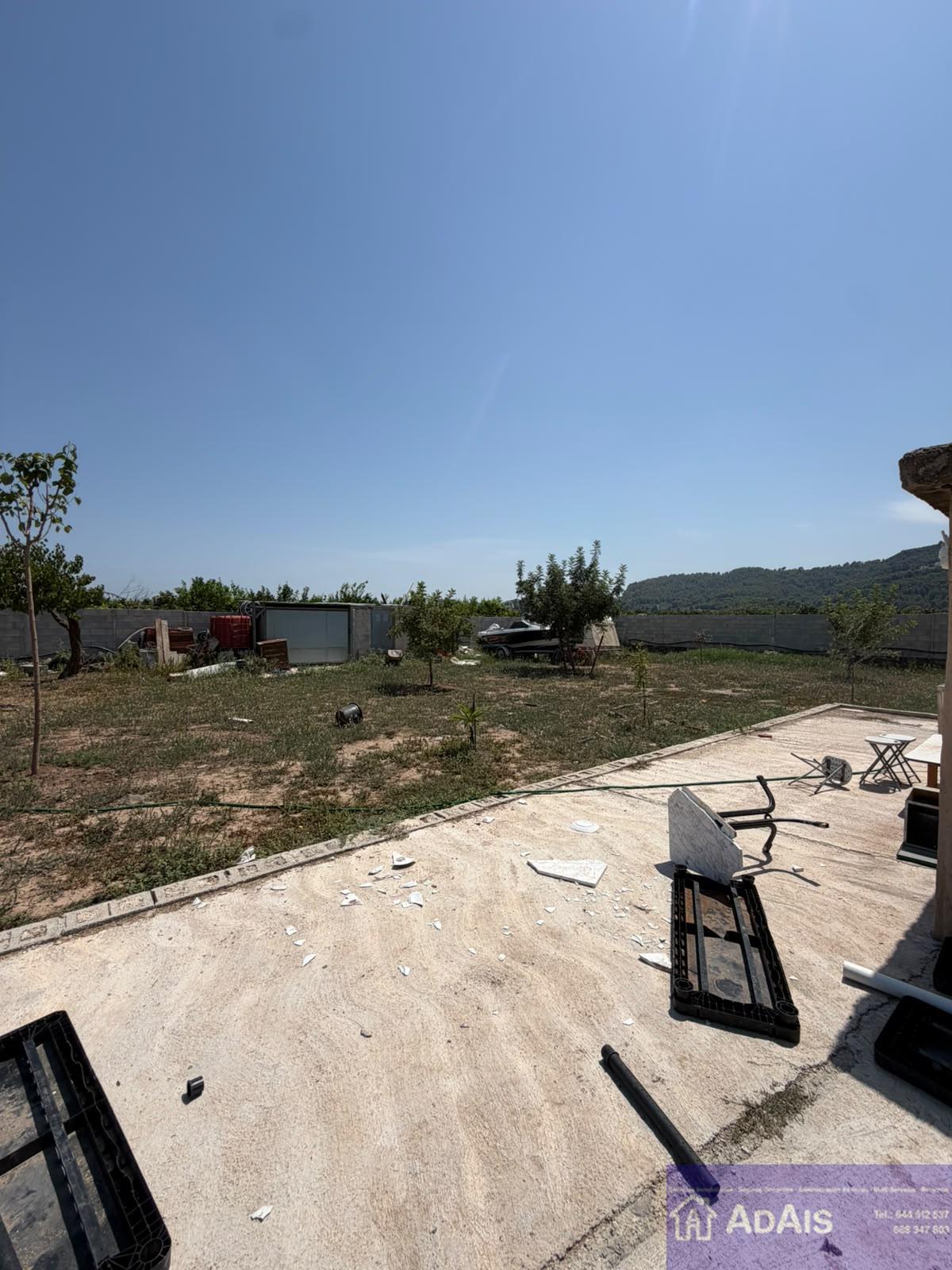 For sale of chalet in Oliva
