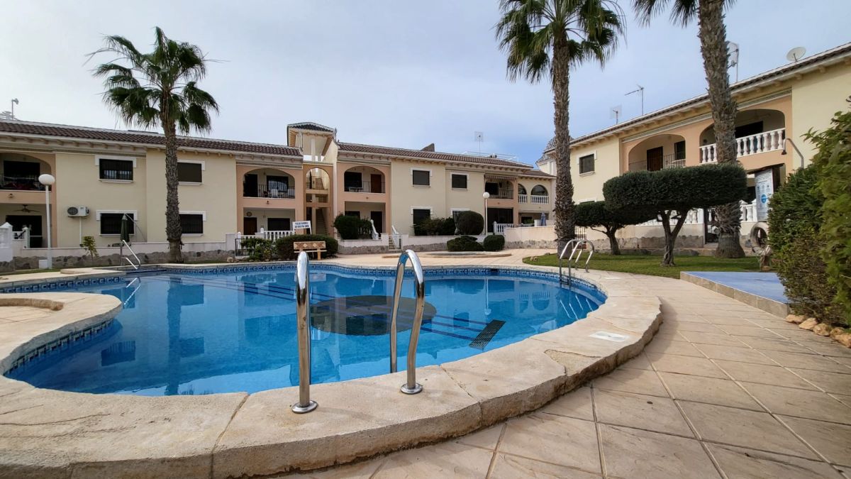 For sale of bungalow in Torrevieja