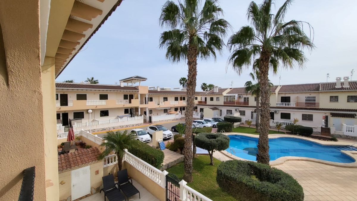 For sale of bungalow in Torrevieja