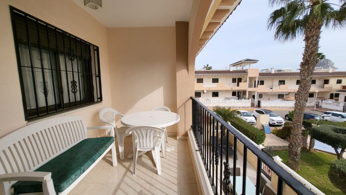 For sale of bungalow in Torrevieja