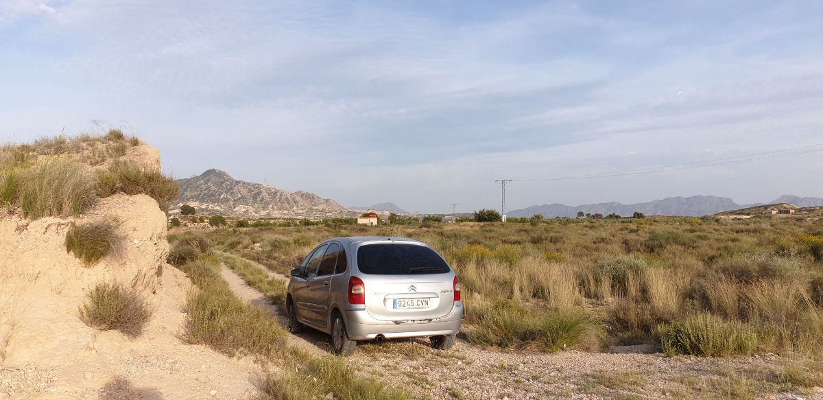 Venta de terreno en Abanilla