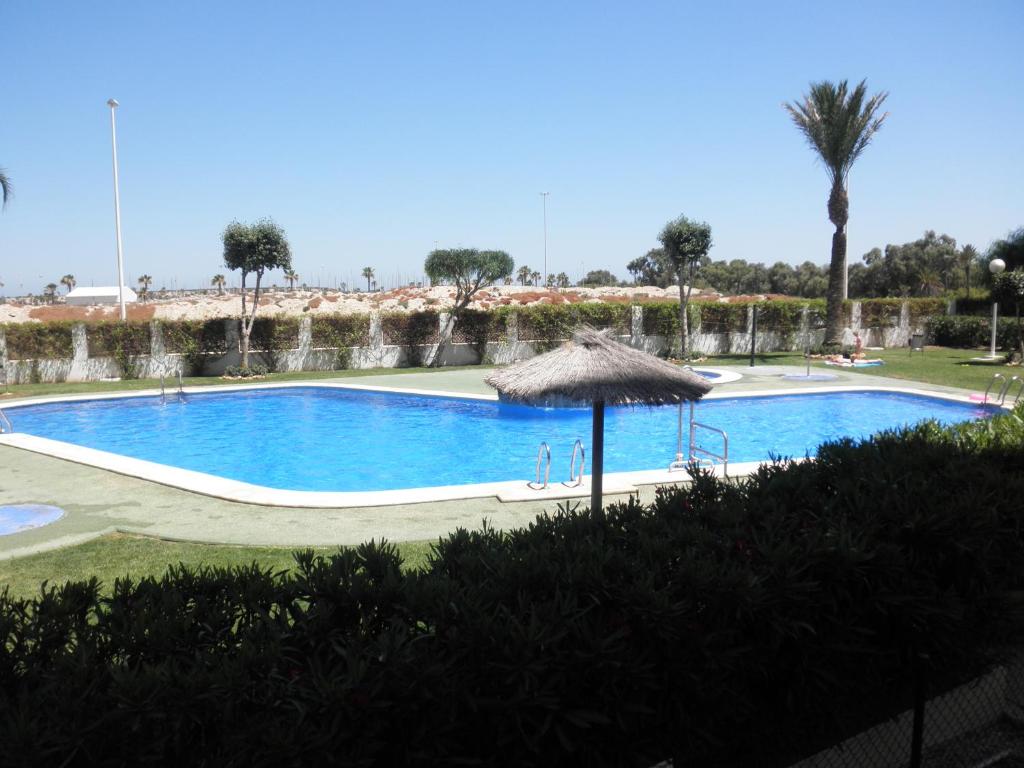 For sale of apartment in Guardamar del Segura